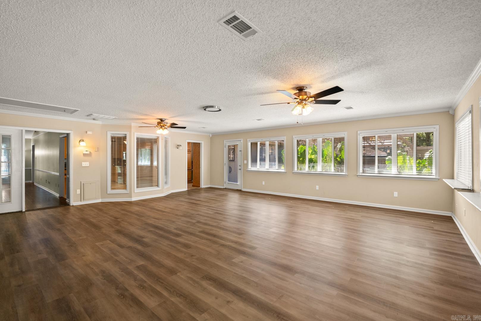 PLEASANT VALLEY - Residential