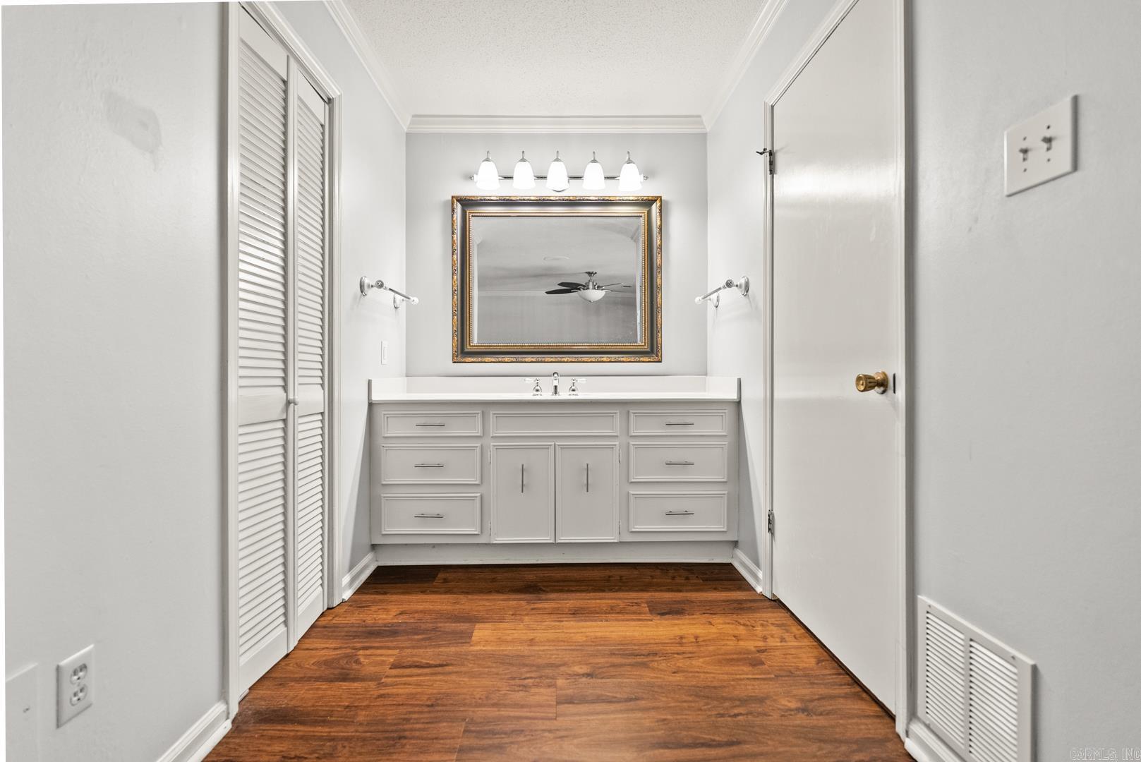 PLEASANT VALLEY - Residential