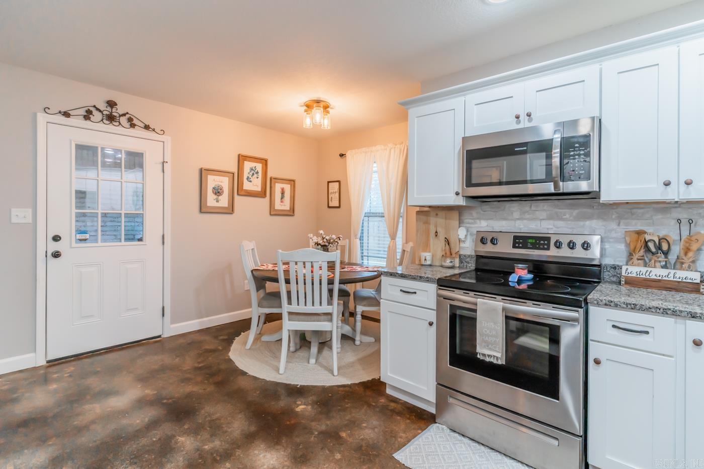 BROOKVALE - Residential