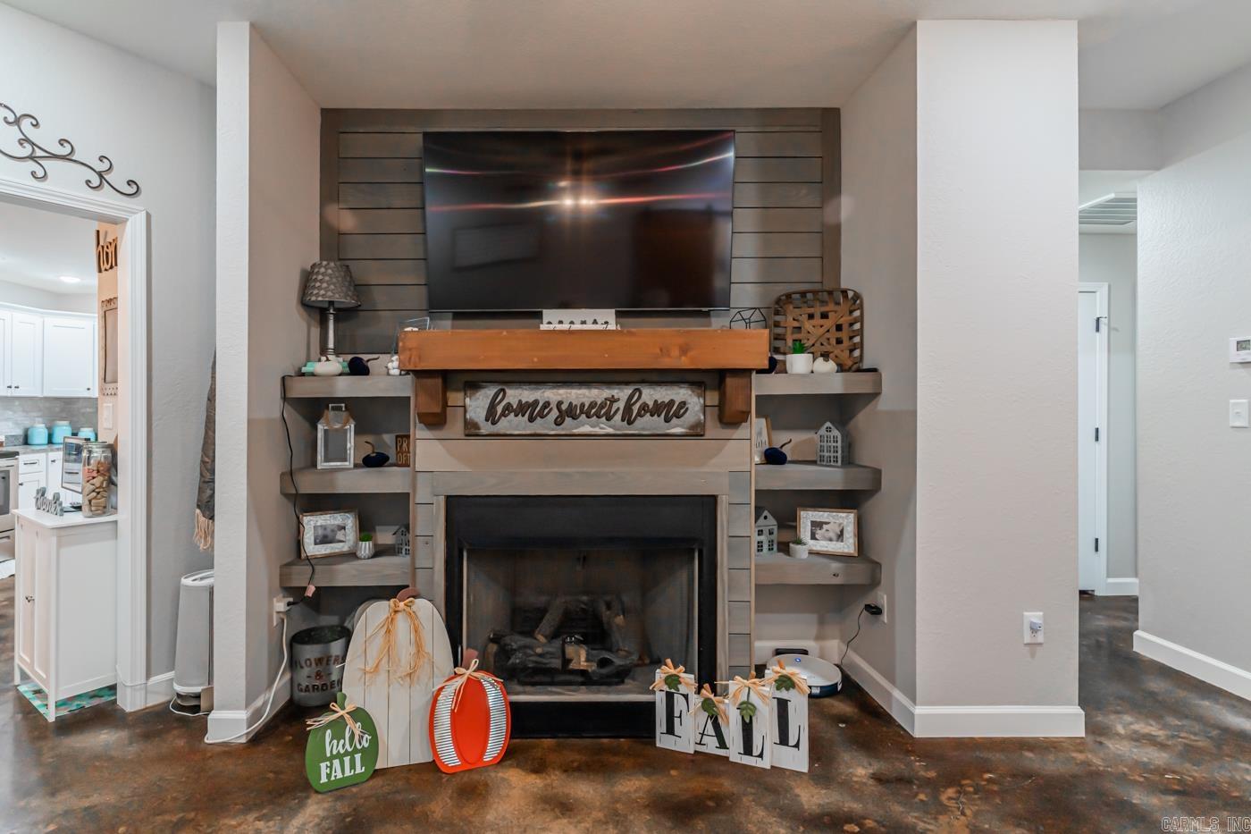 BROOKVALE - Residential