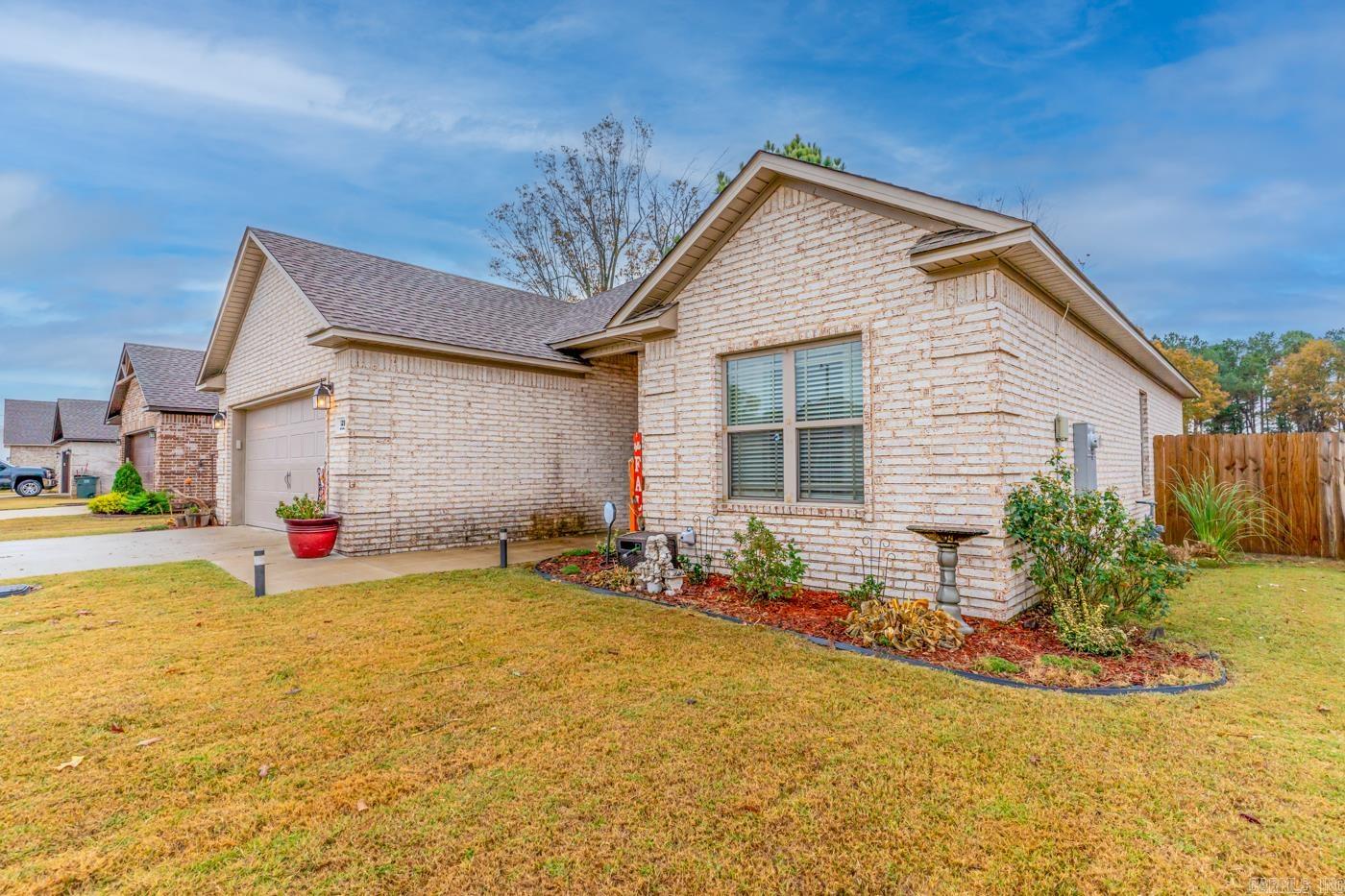 BROOKVALE - Residential