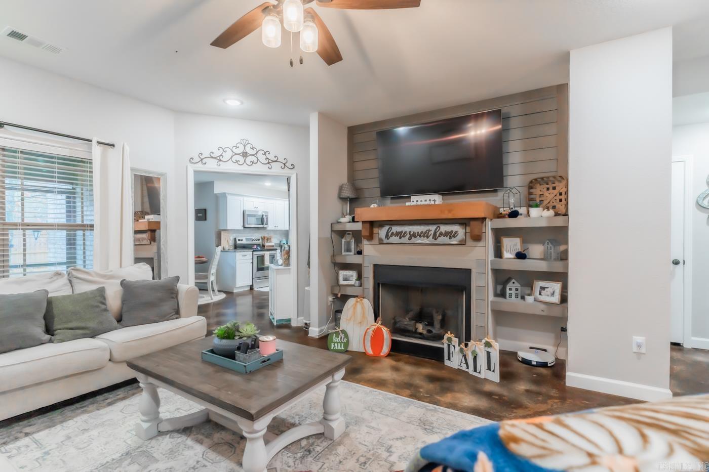 BROOKVALE - Residential