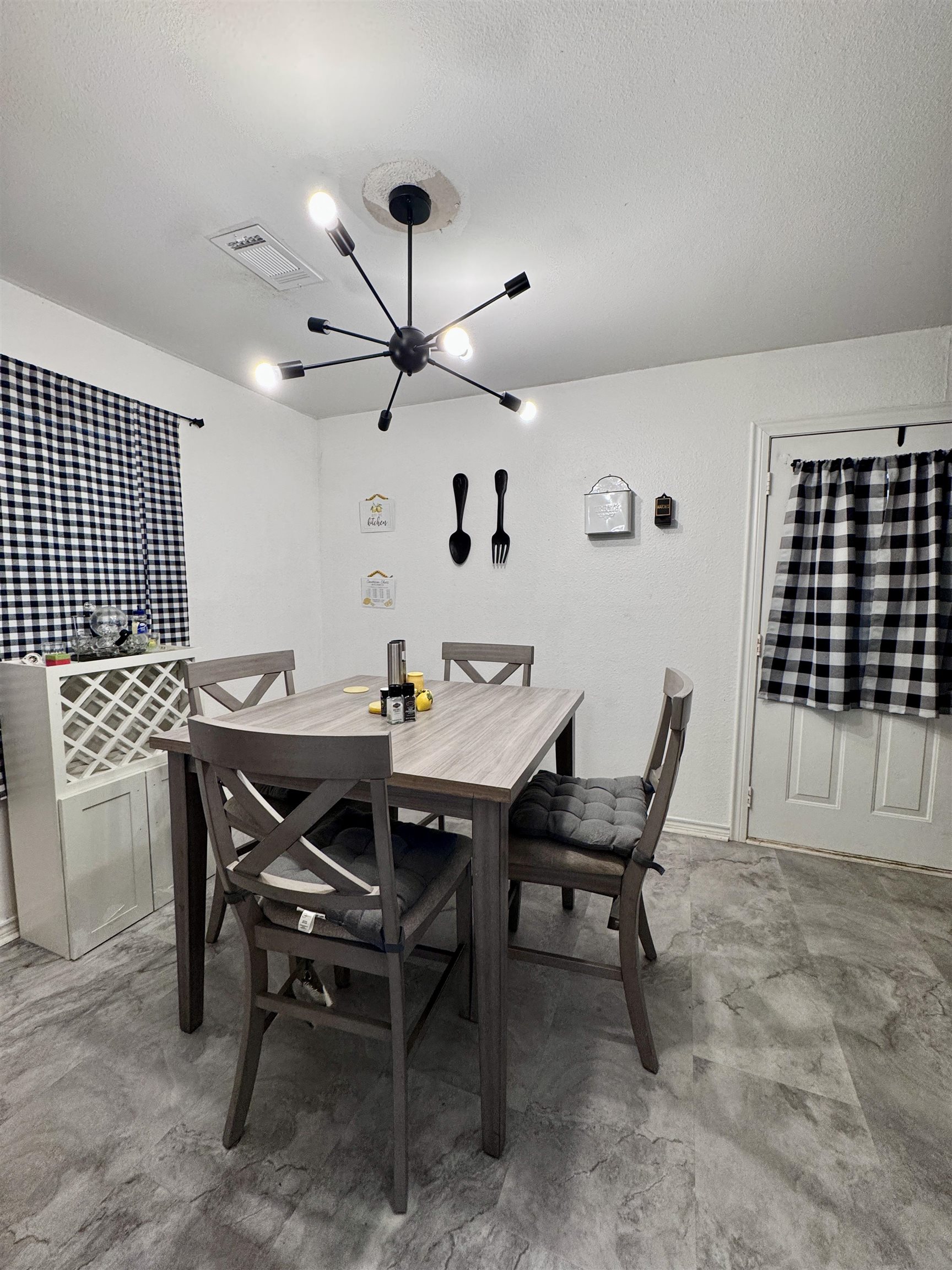 Pine Meadows 1 - Residential