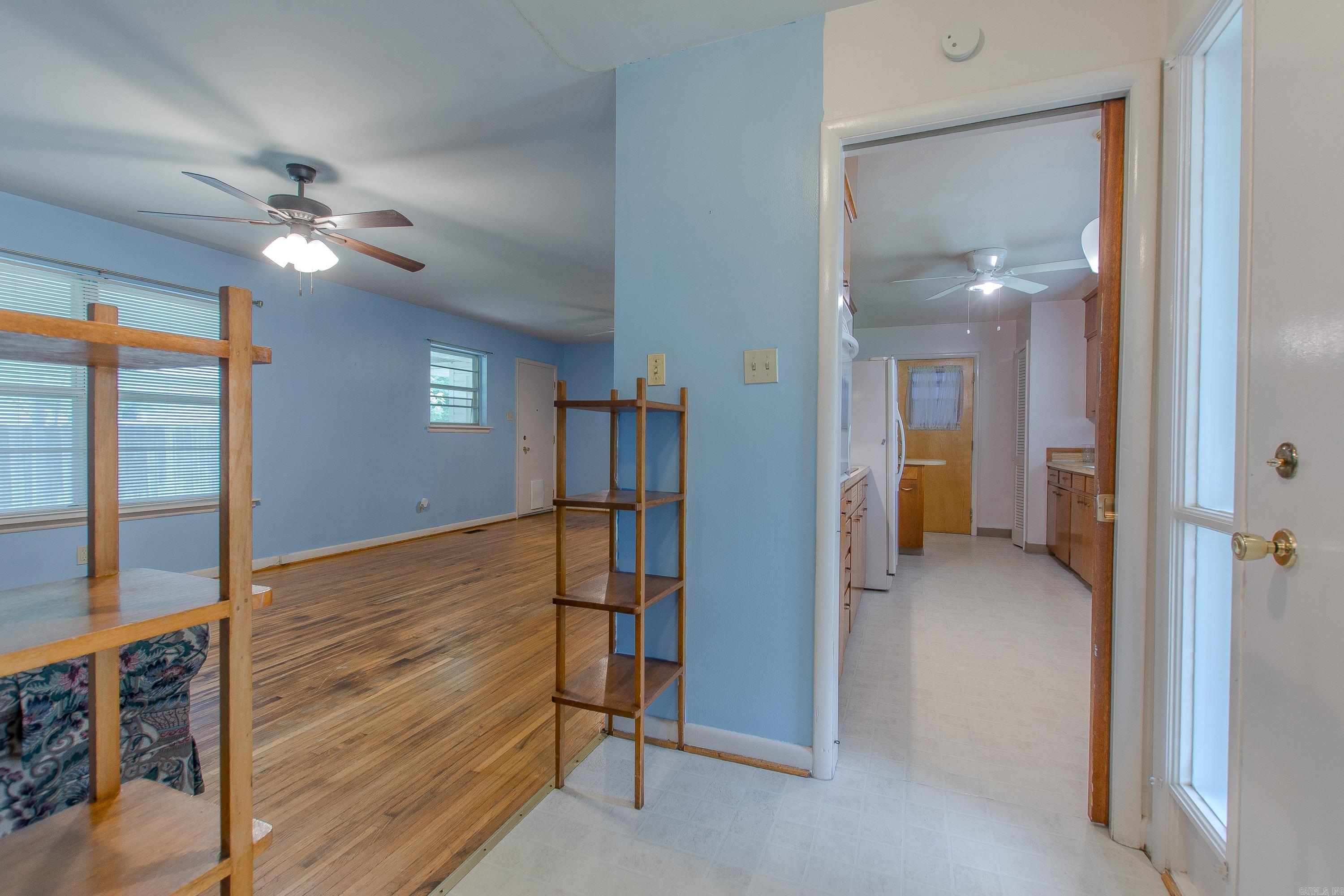 INDIAN HILLS - Residential