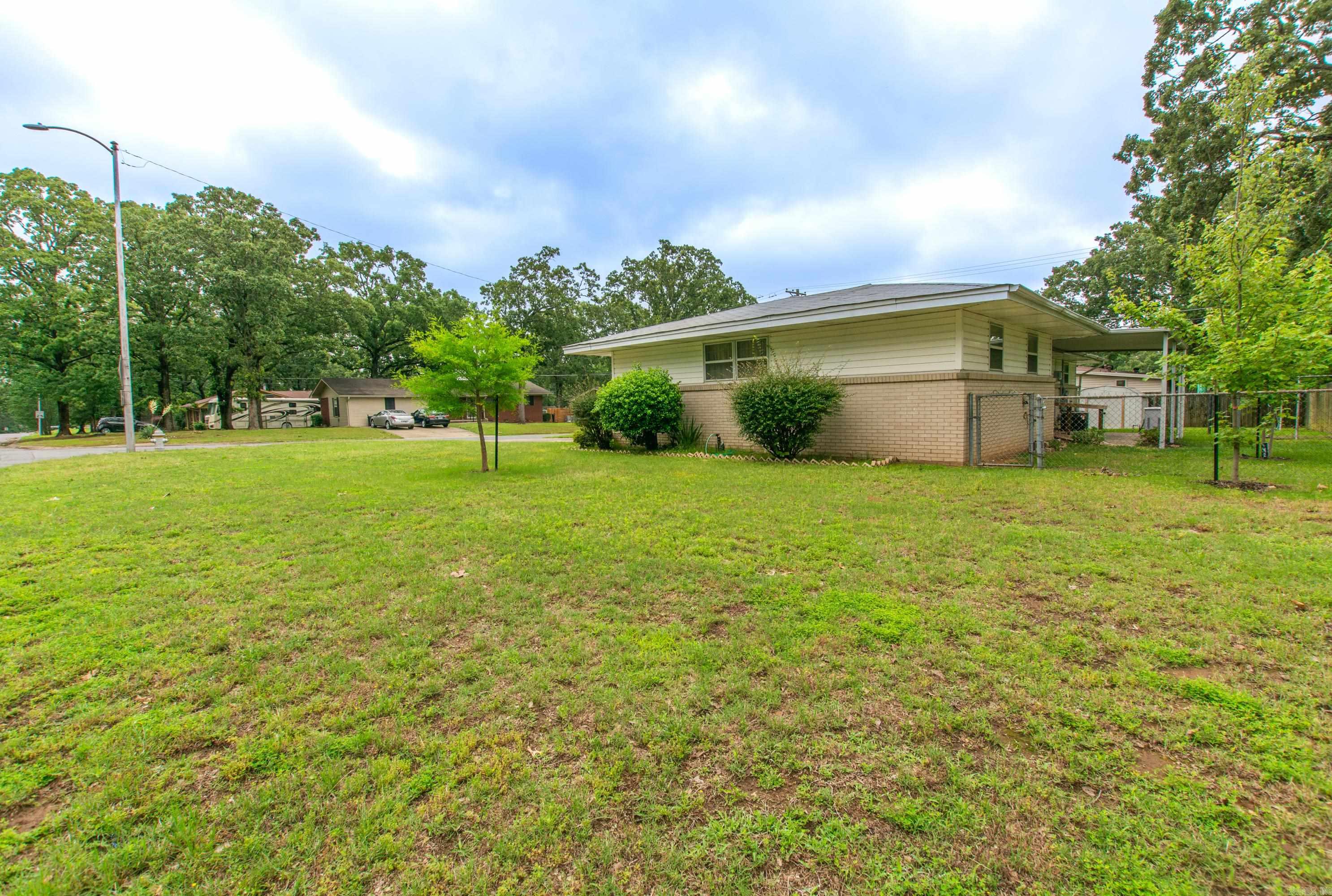 INDIAN HILLS - Residential