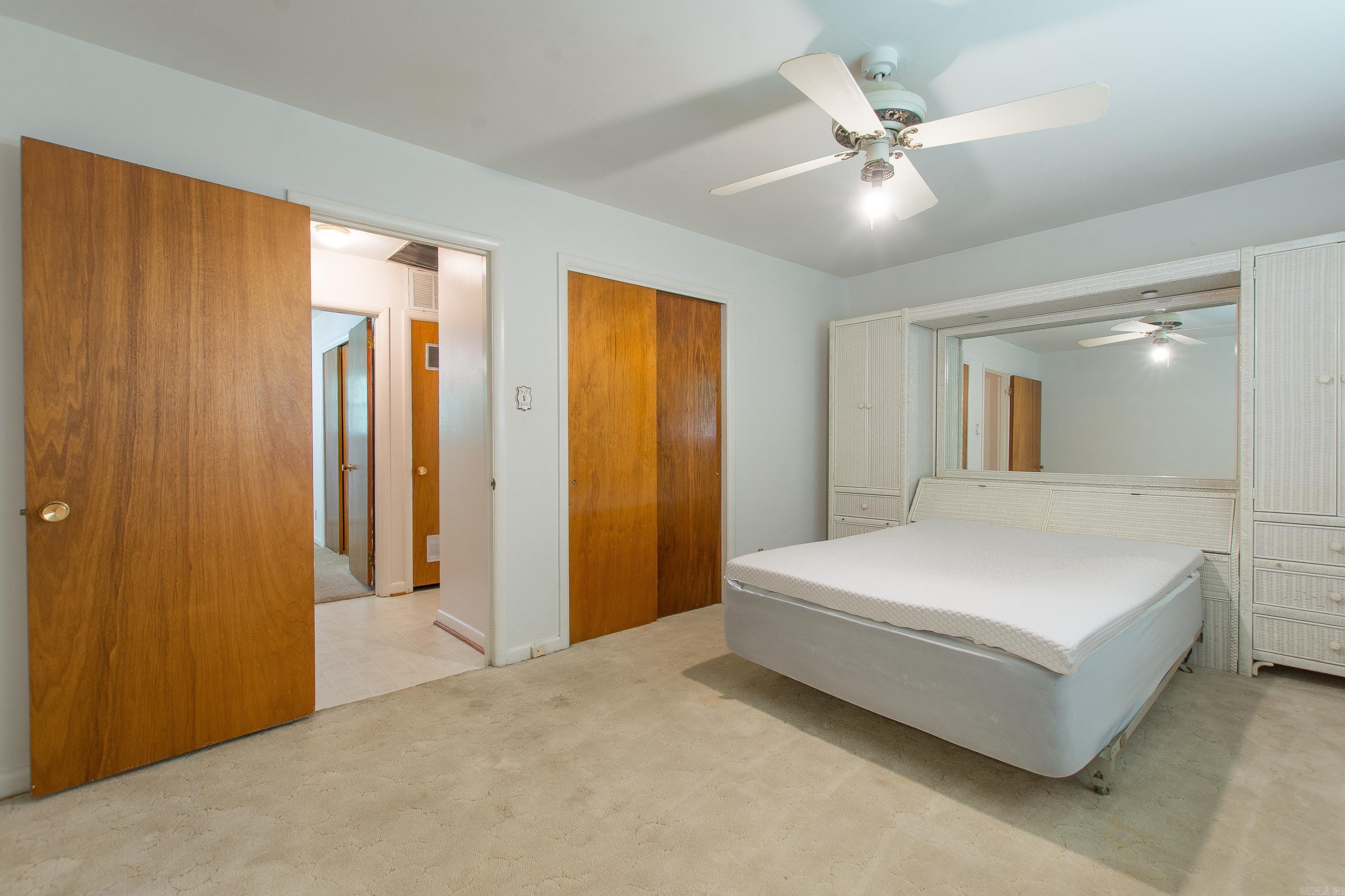 INDIAN HILLS - Residential