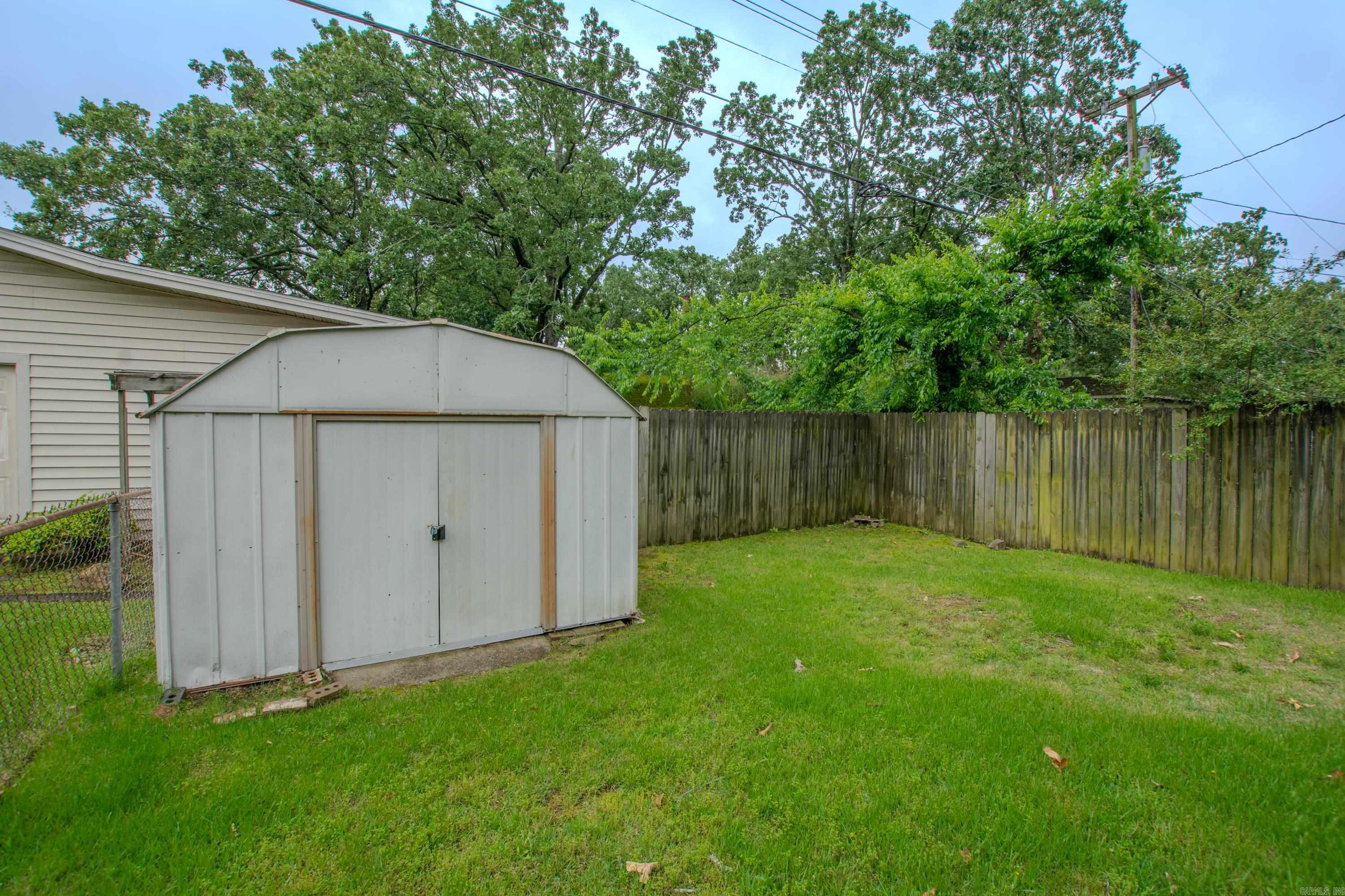 INDIAN HILLS - Residential