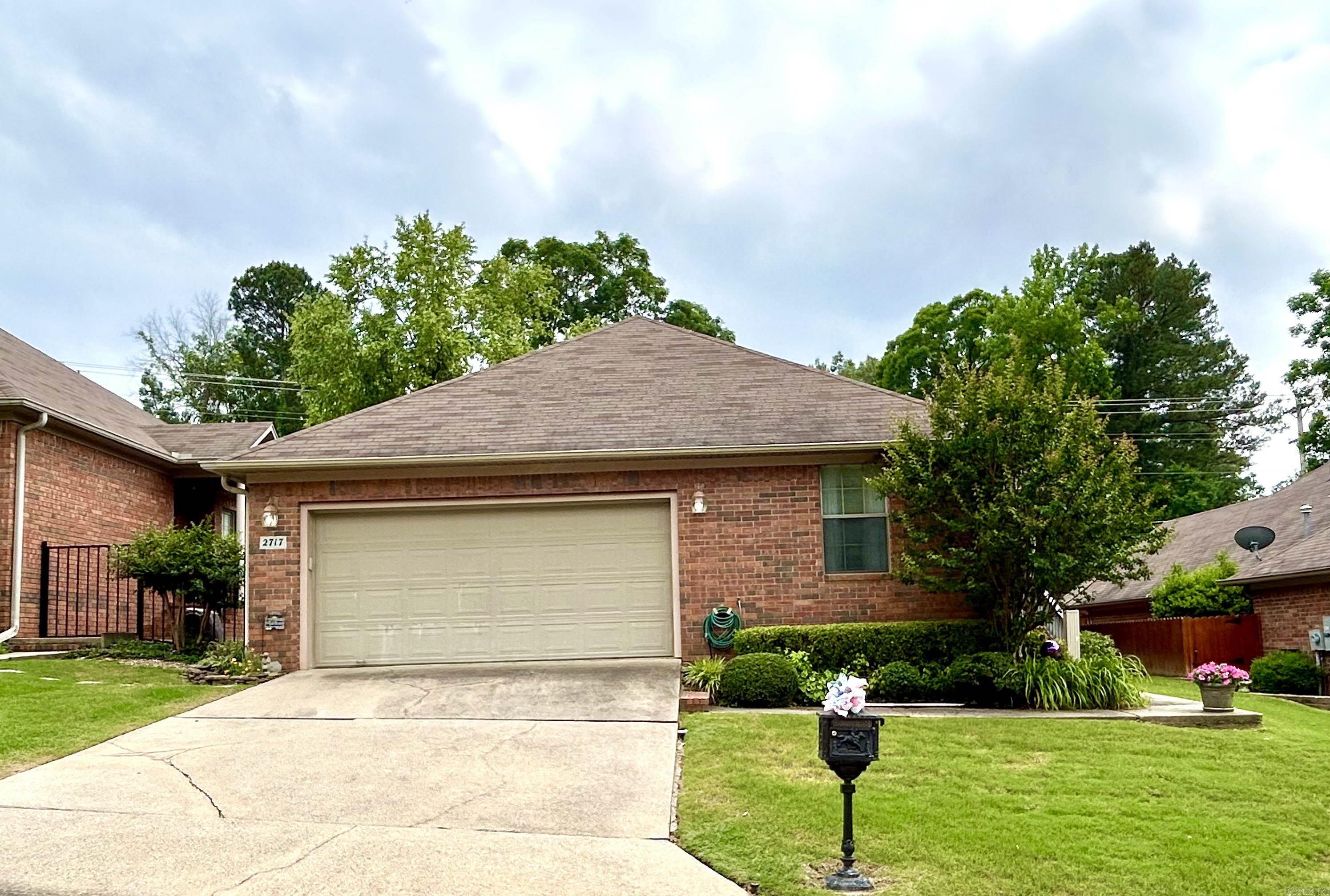 NORTHSHORE GARDENS - Residential