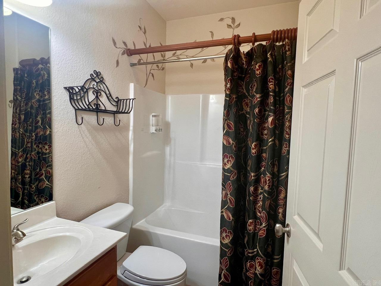 FOREST LAKES GARDEN HOMES - Residential