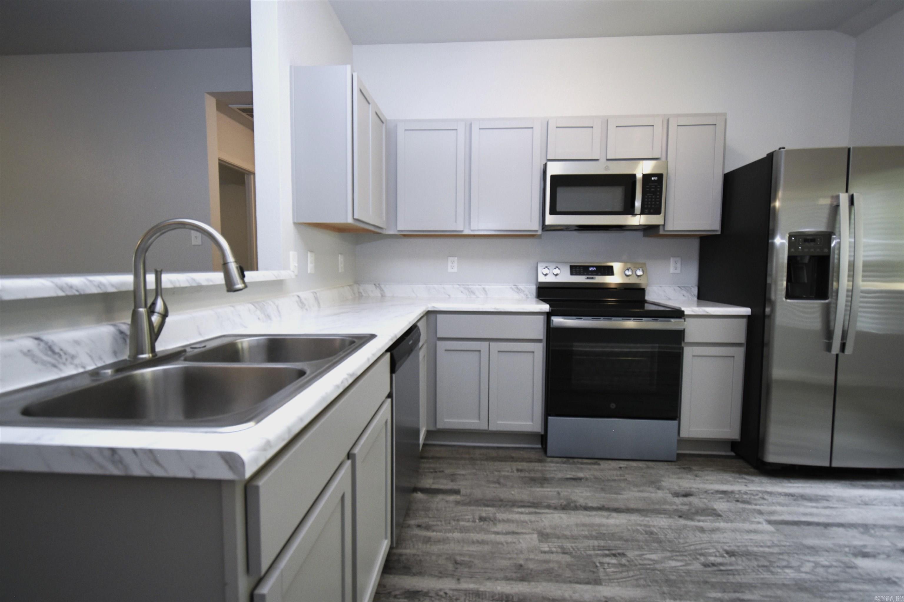 BRODY REED ESTATES - Residential