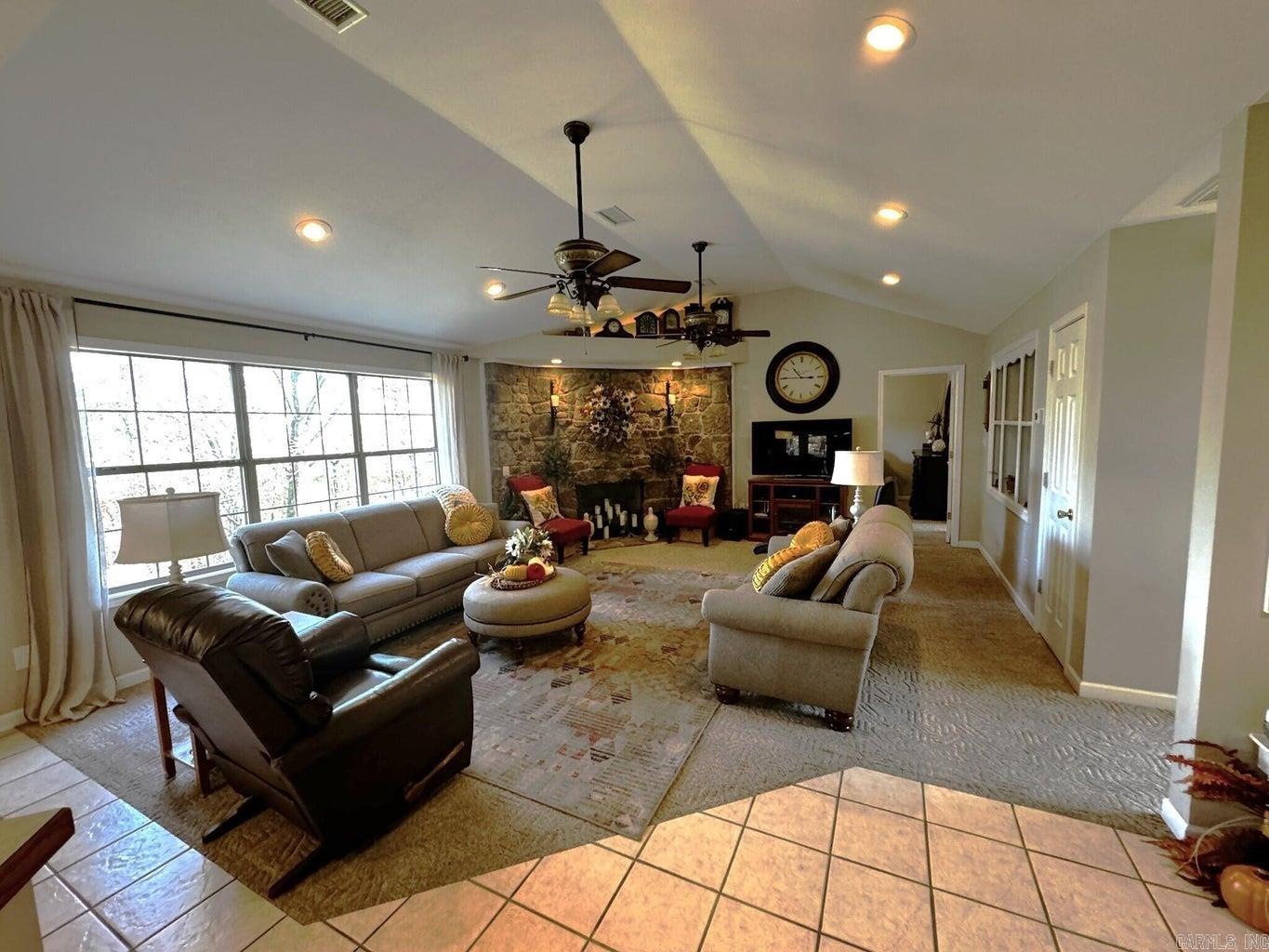 BIG PINE - Residential