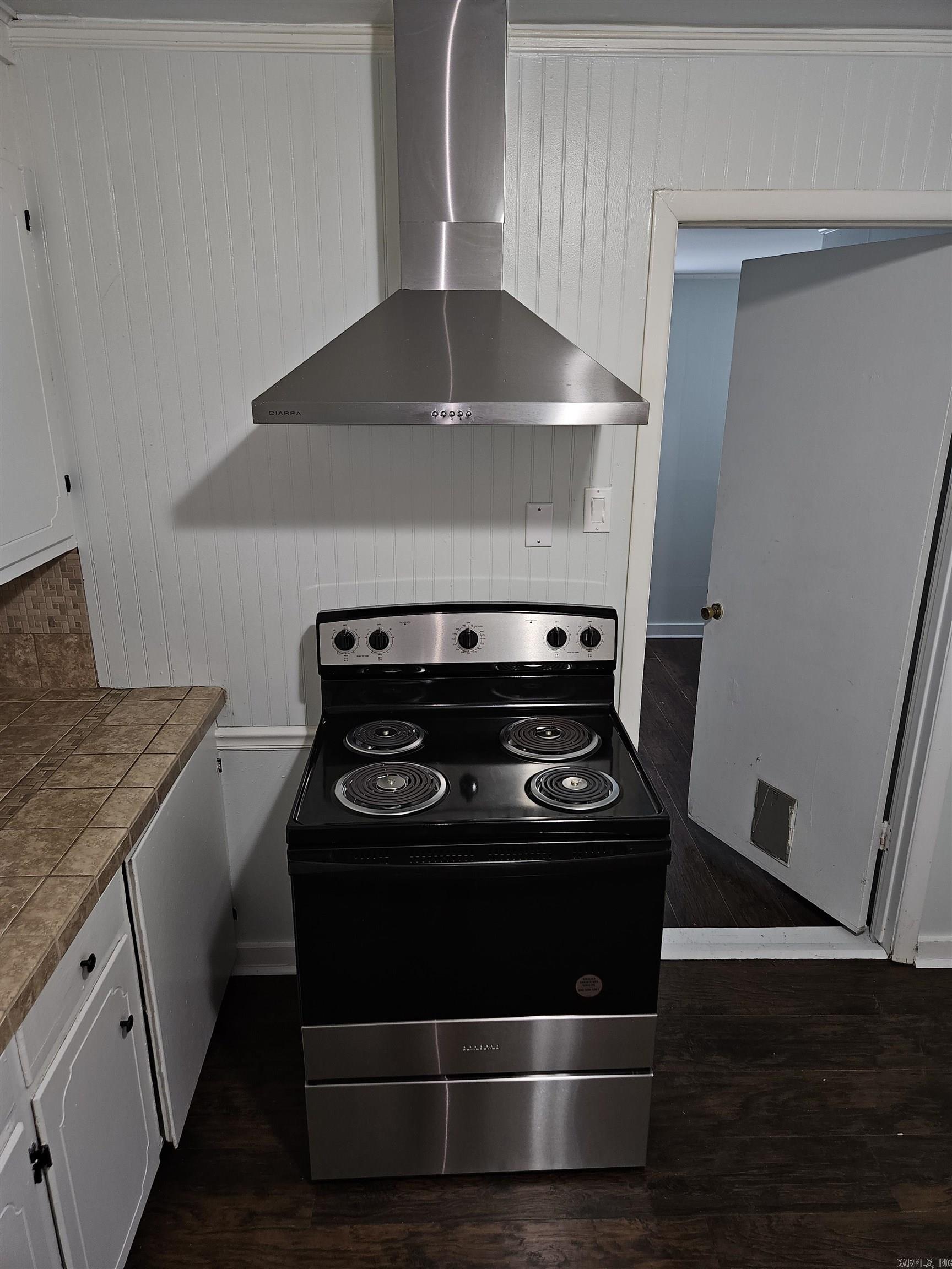 Rolling Hills - Residential Lease