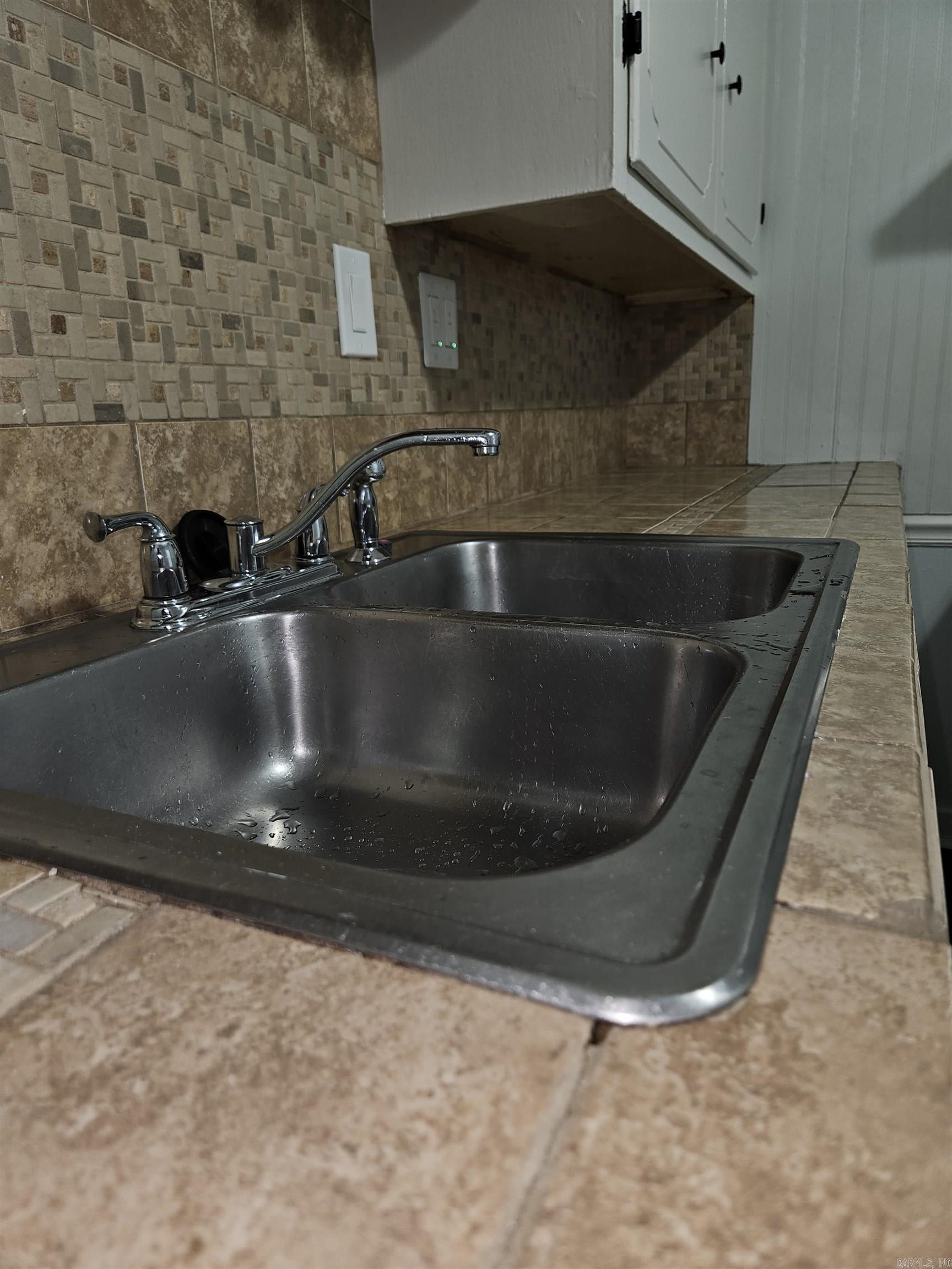 Rolling Hills - Residential Lease