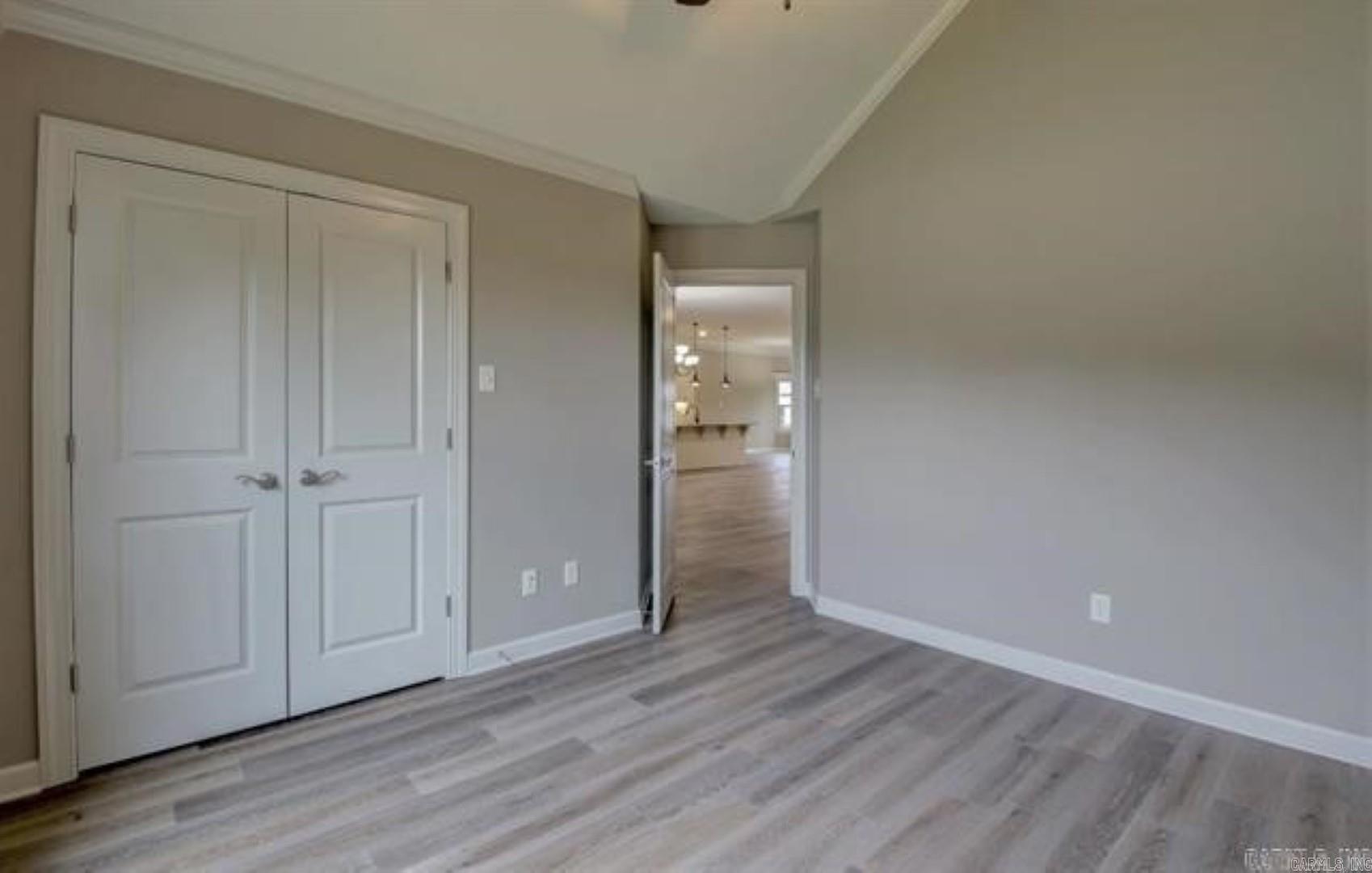 Majestic Point - Residential