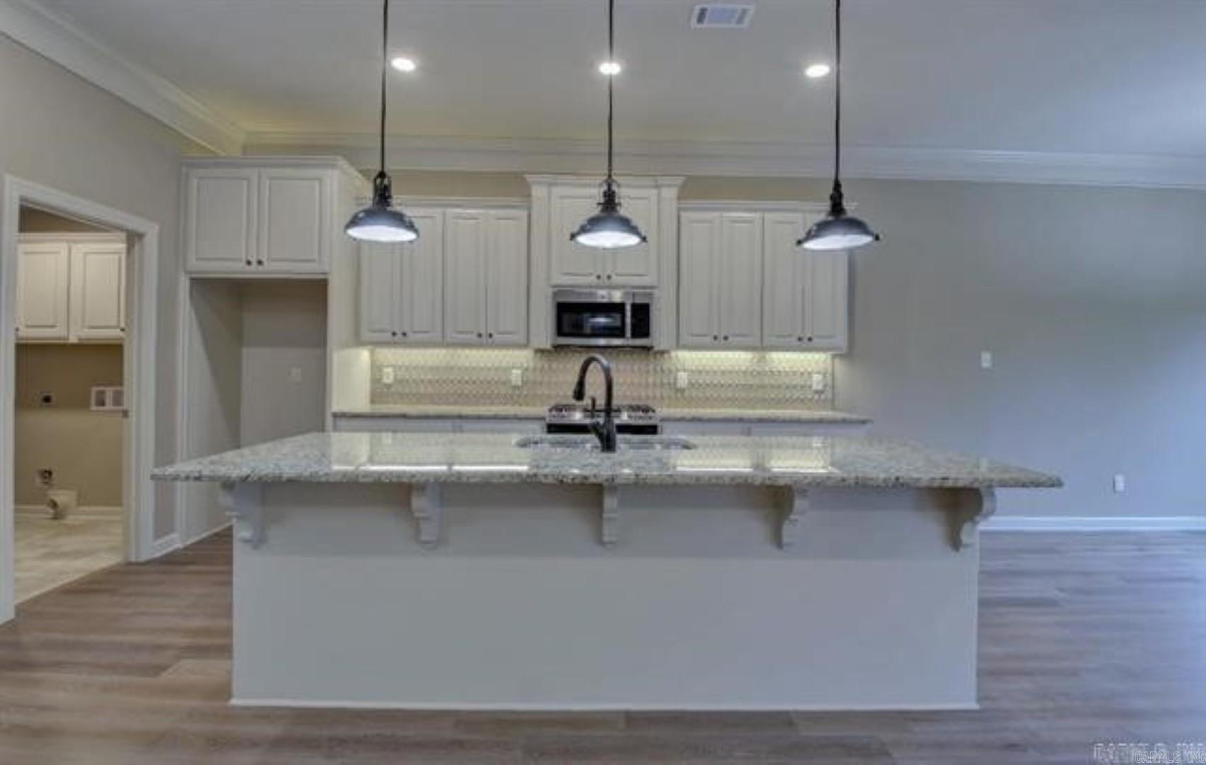 Majestic Point - Residential