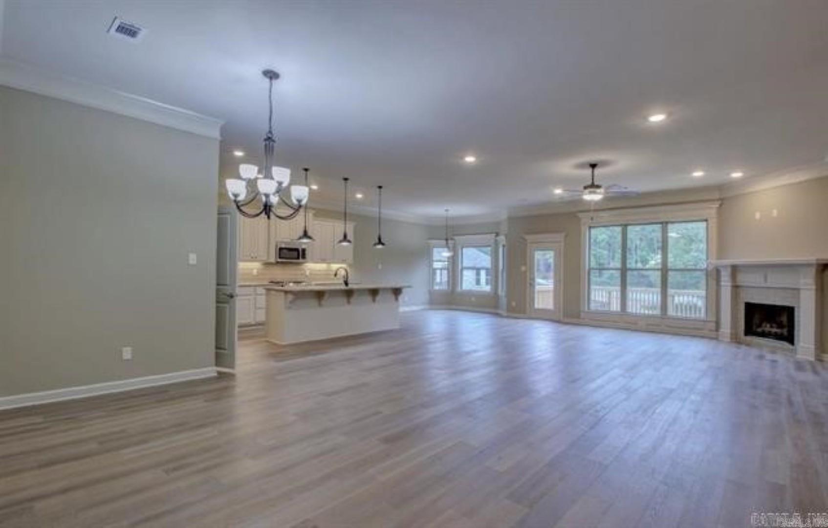 Majestic Point - Residential