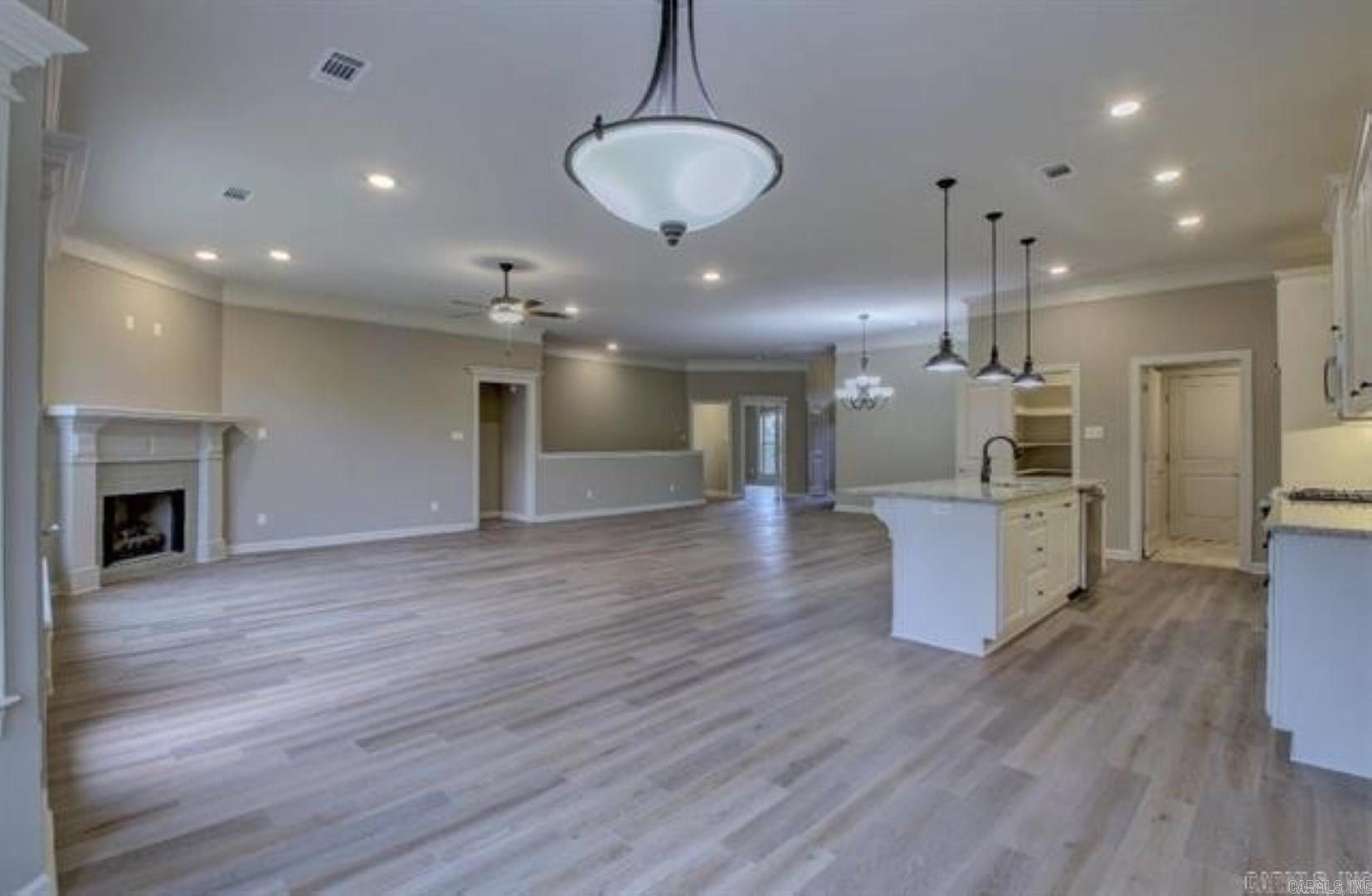 Majestic Point - Residential