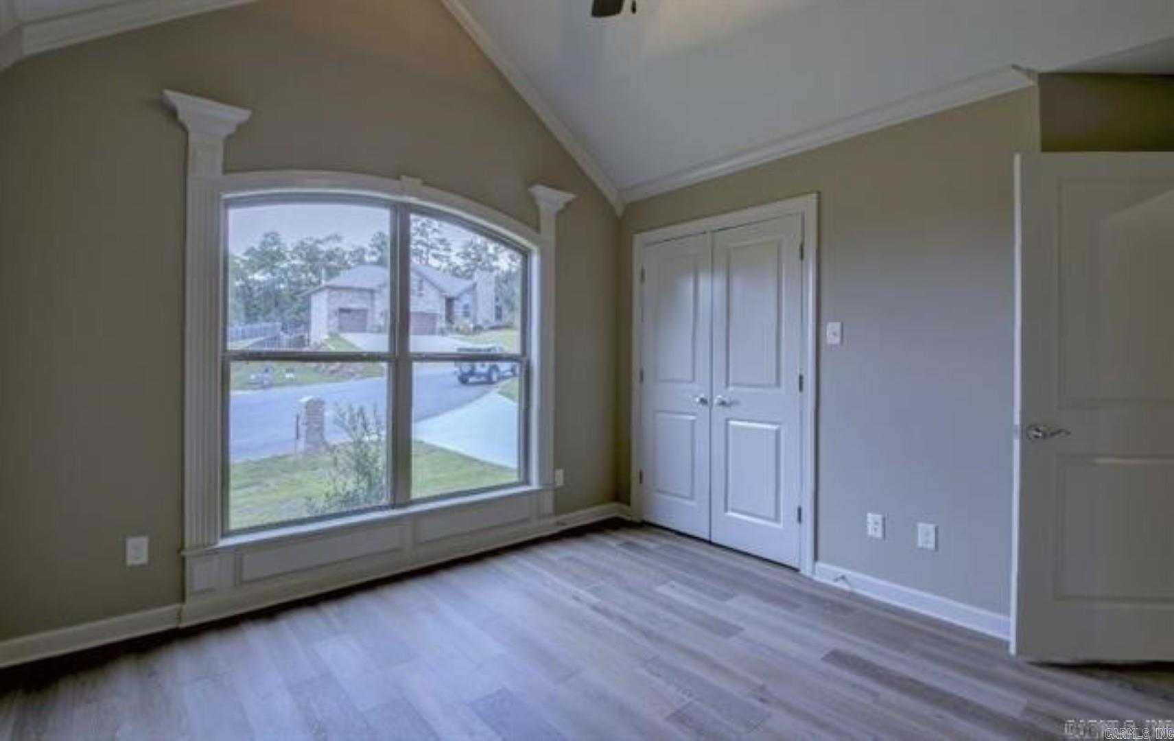 Majestic Point - Residential