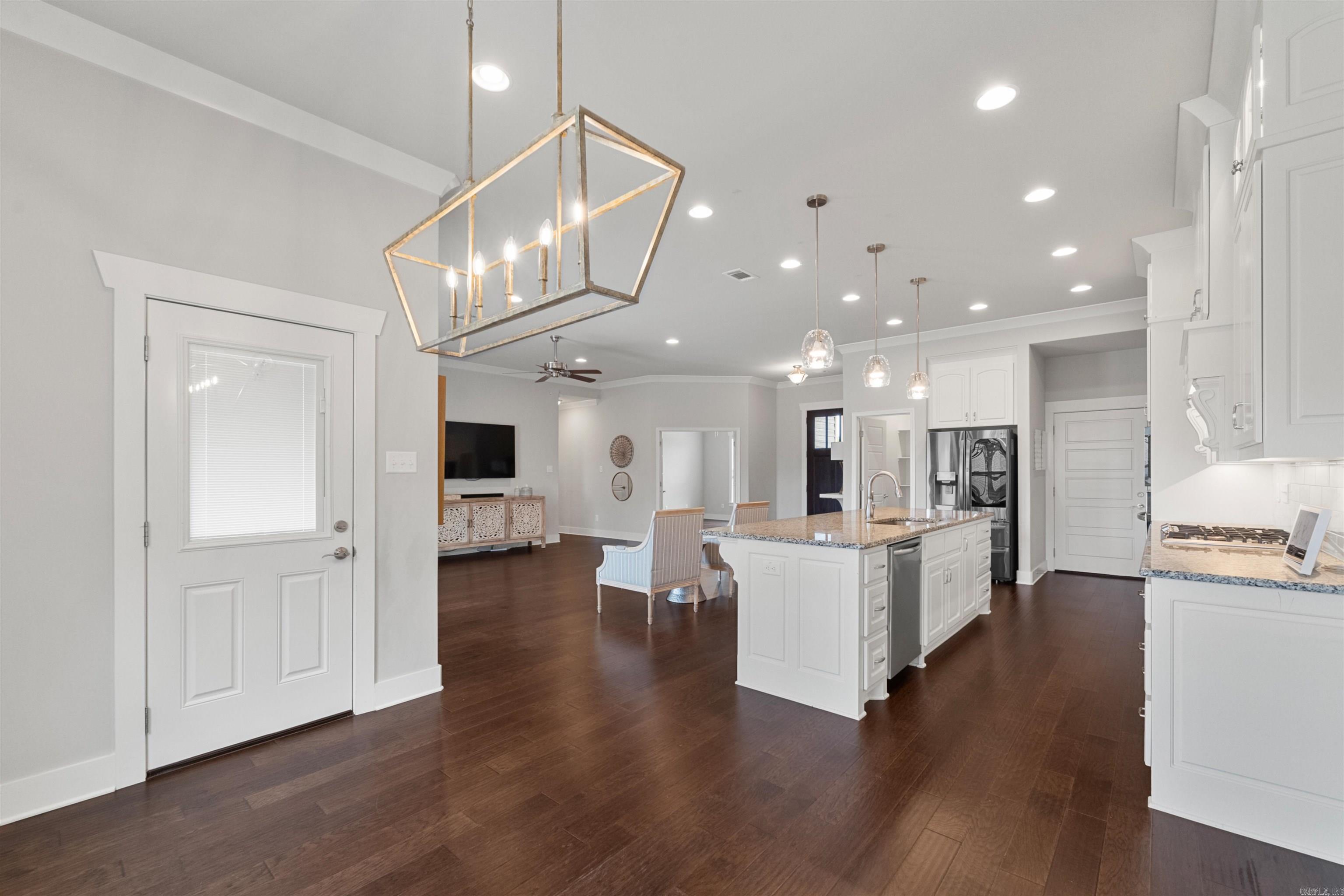 CREEKSIDE ADDN - Residential