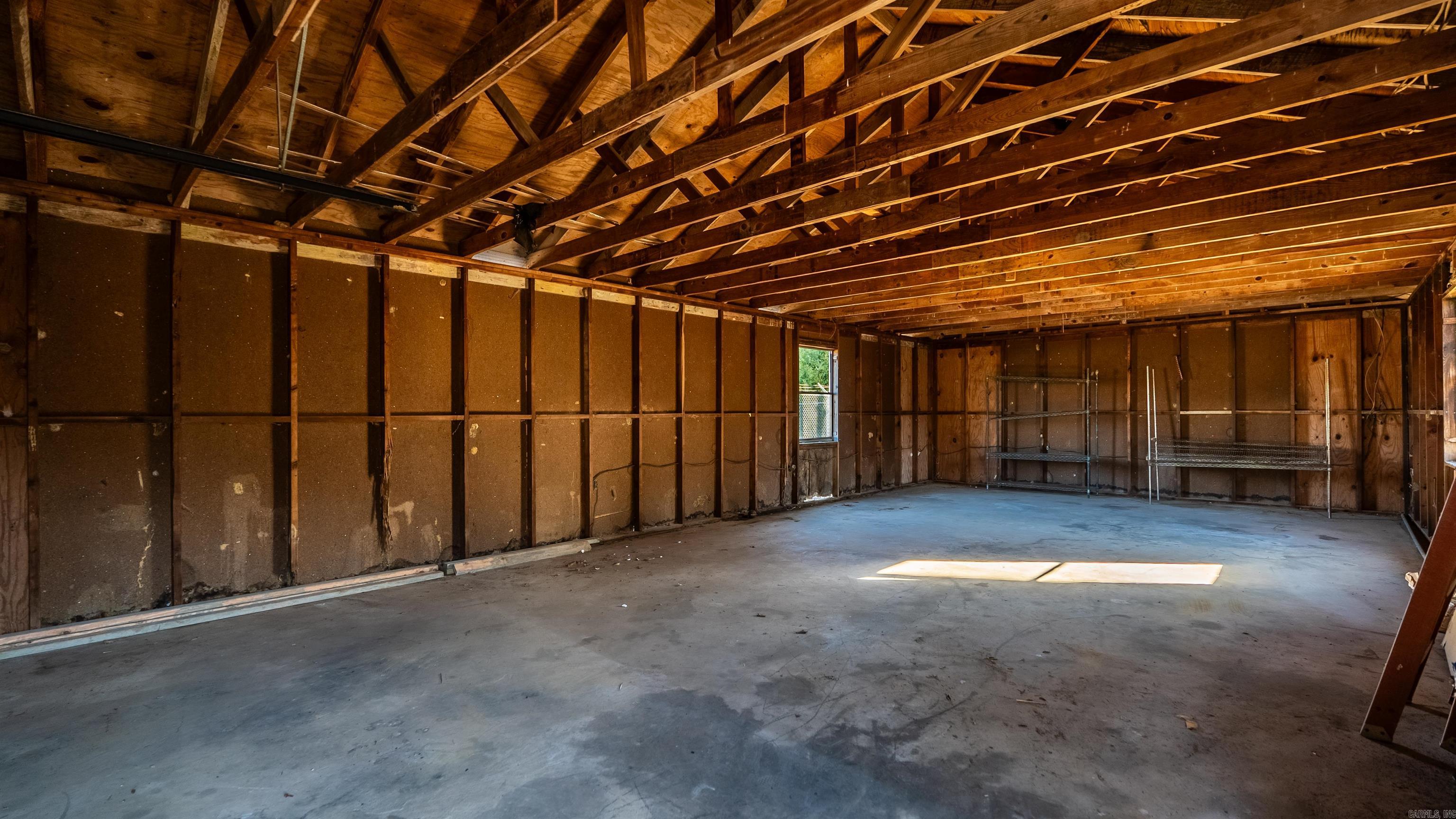 COLLINS - Residential