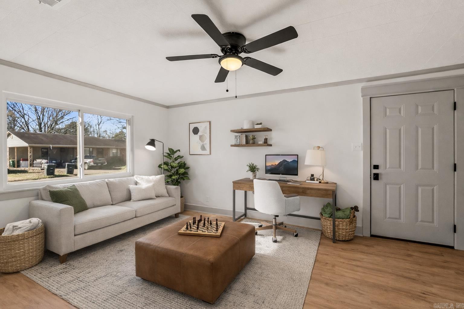 COLLINS - Residential