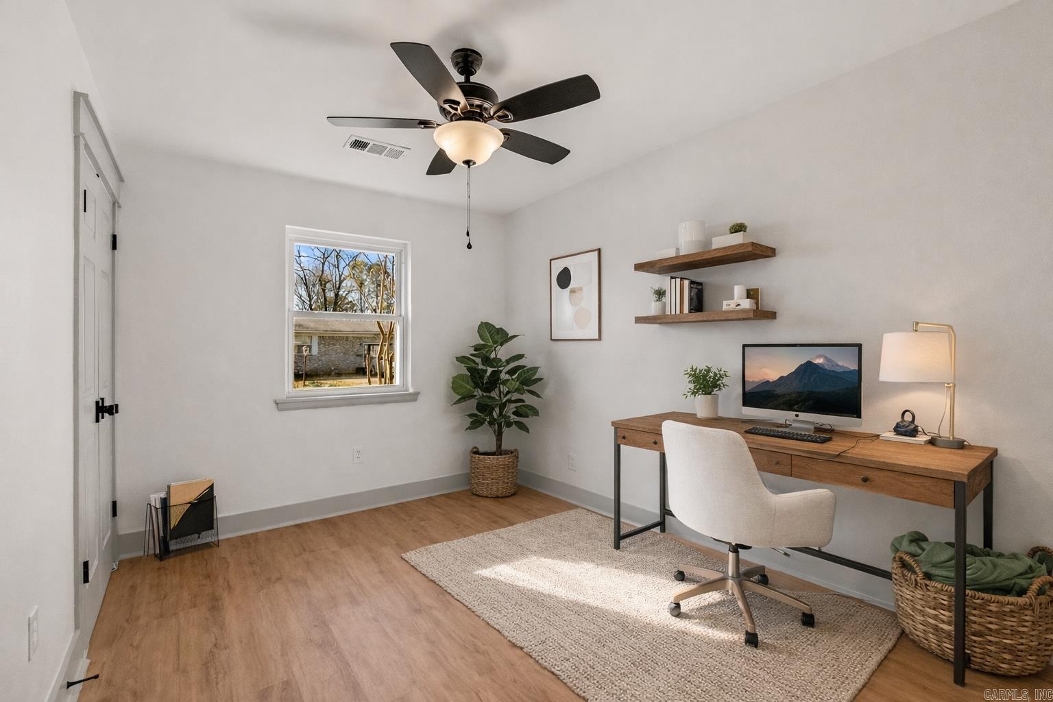 COLLINS - Residential