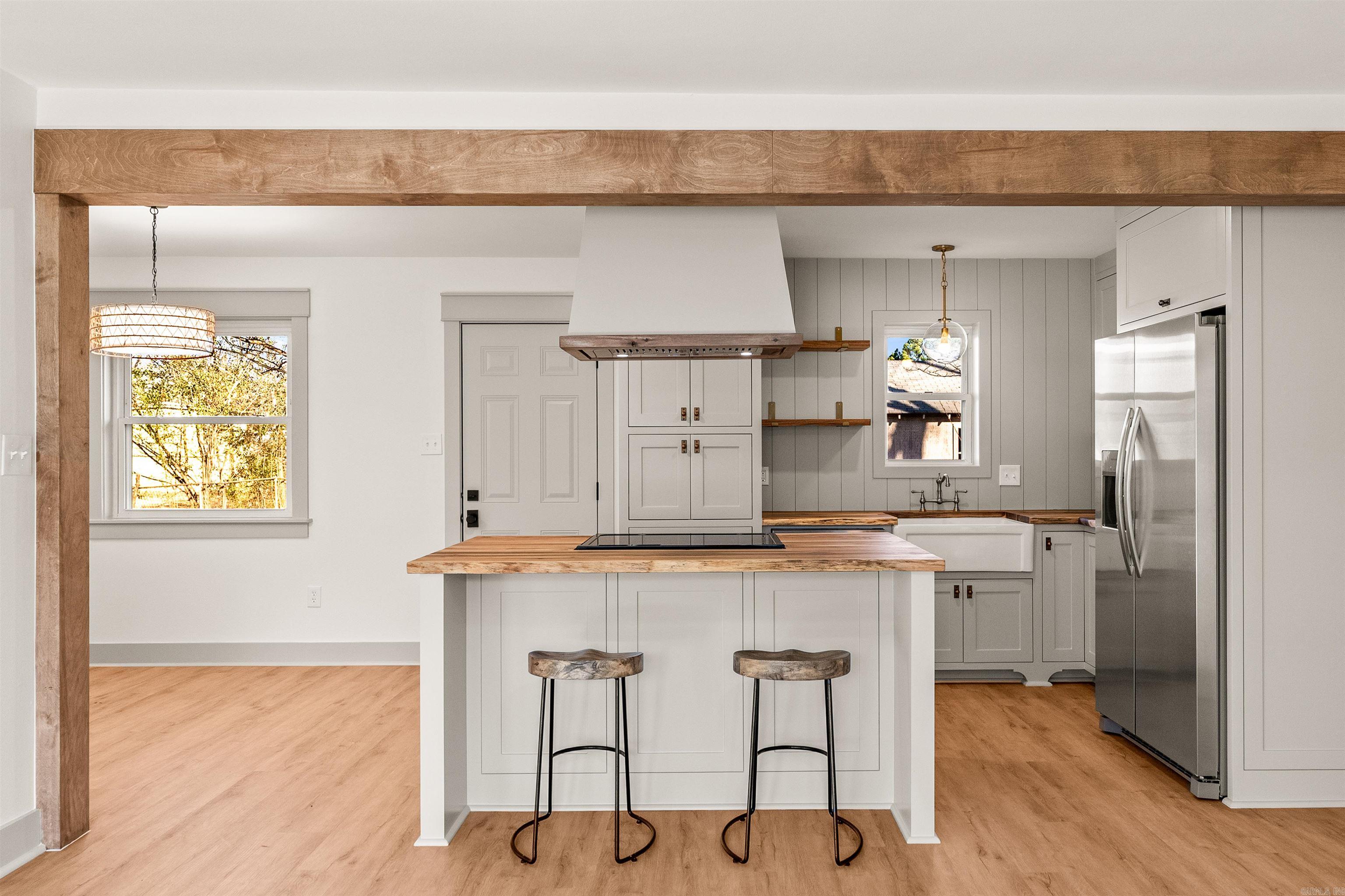 COLLINS - Residential