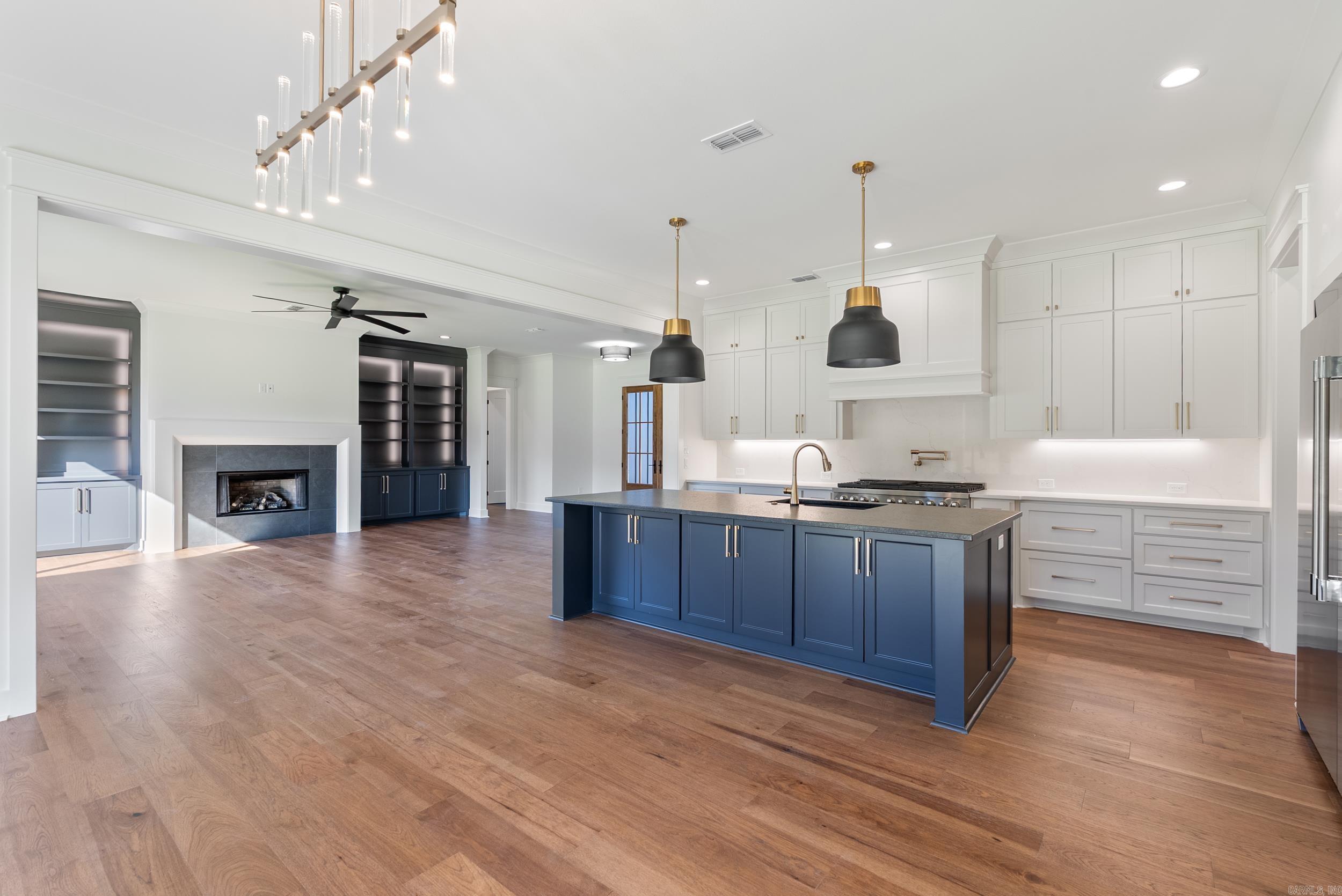 Lands End Estates - Residential