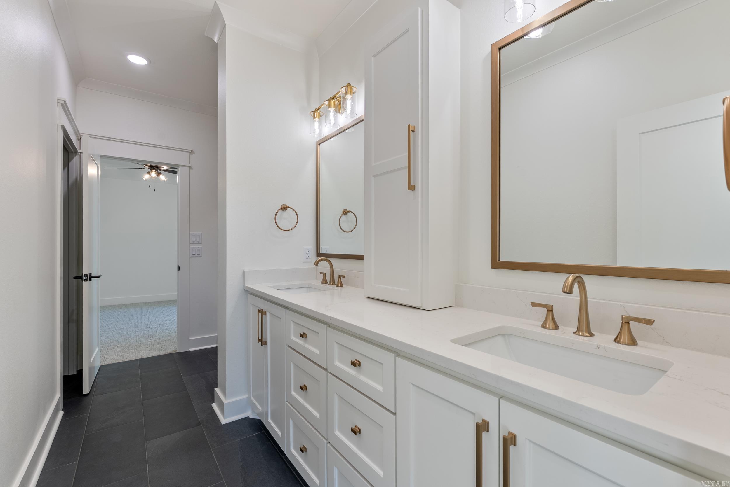 Lands End Estates - Residential