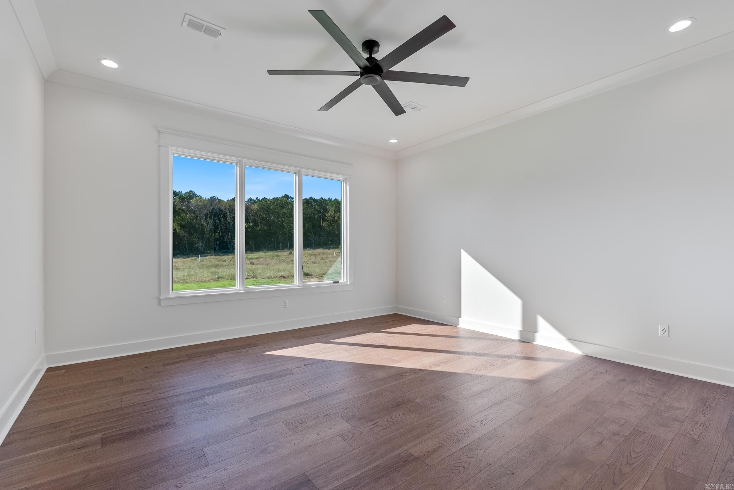 Lands End Estates - Residential