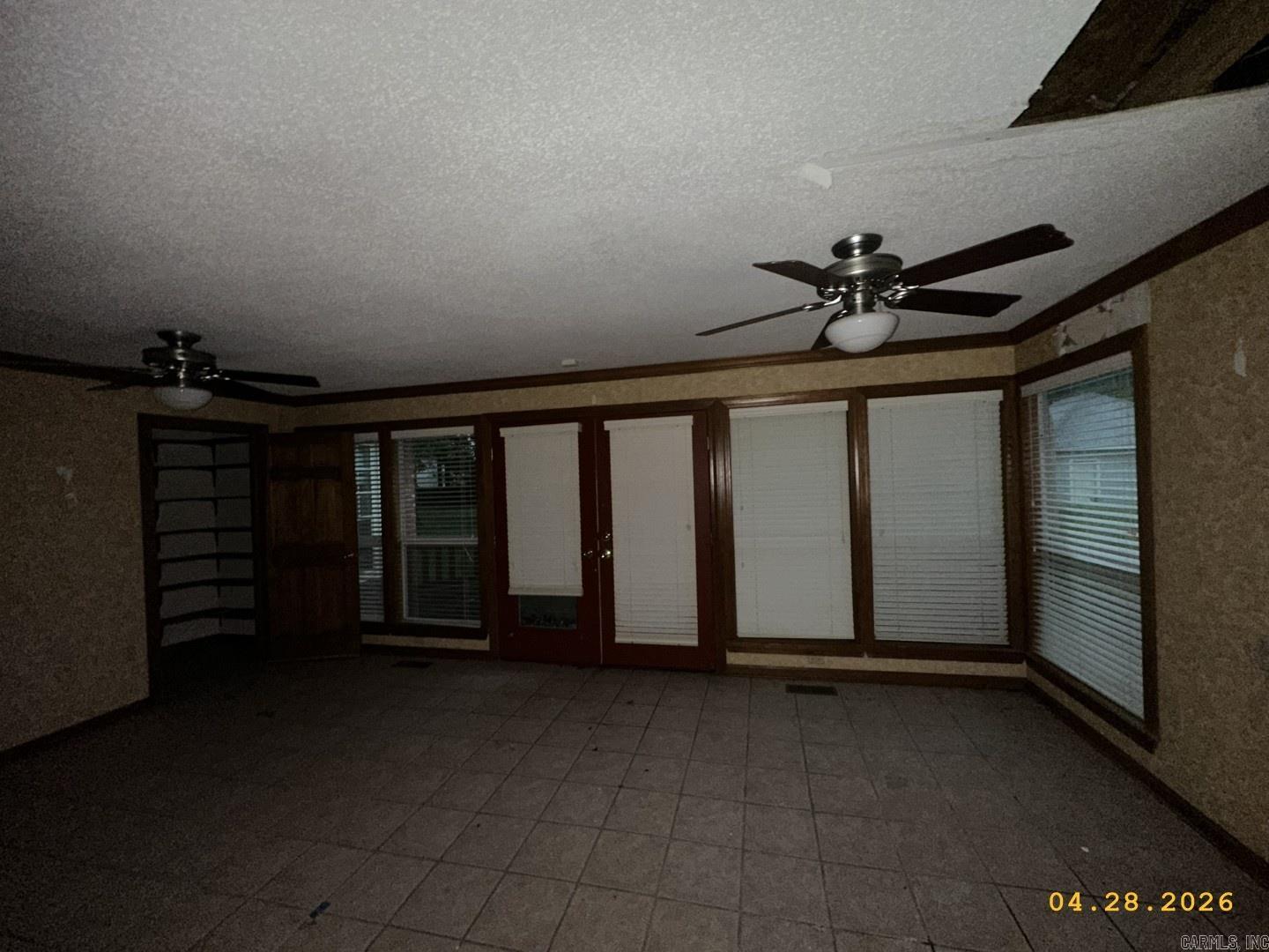 SHADY GROVE ESTATES - Residential