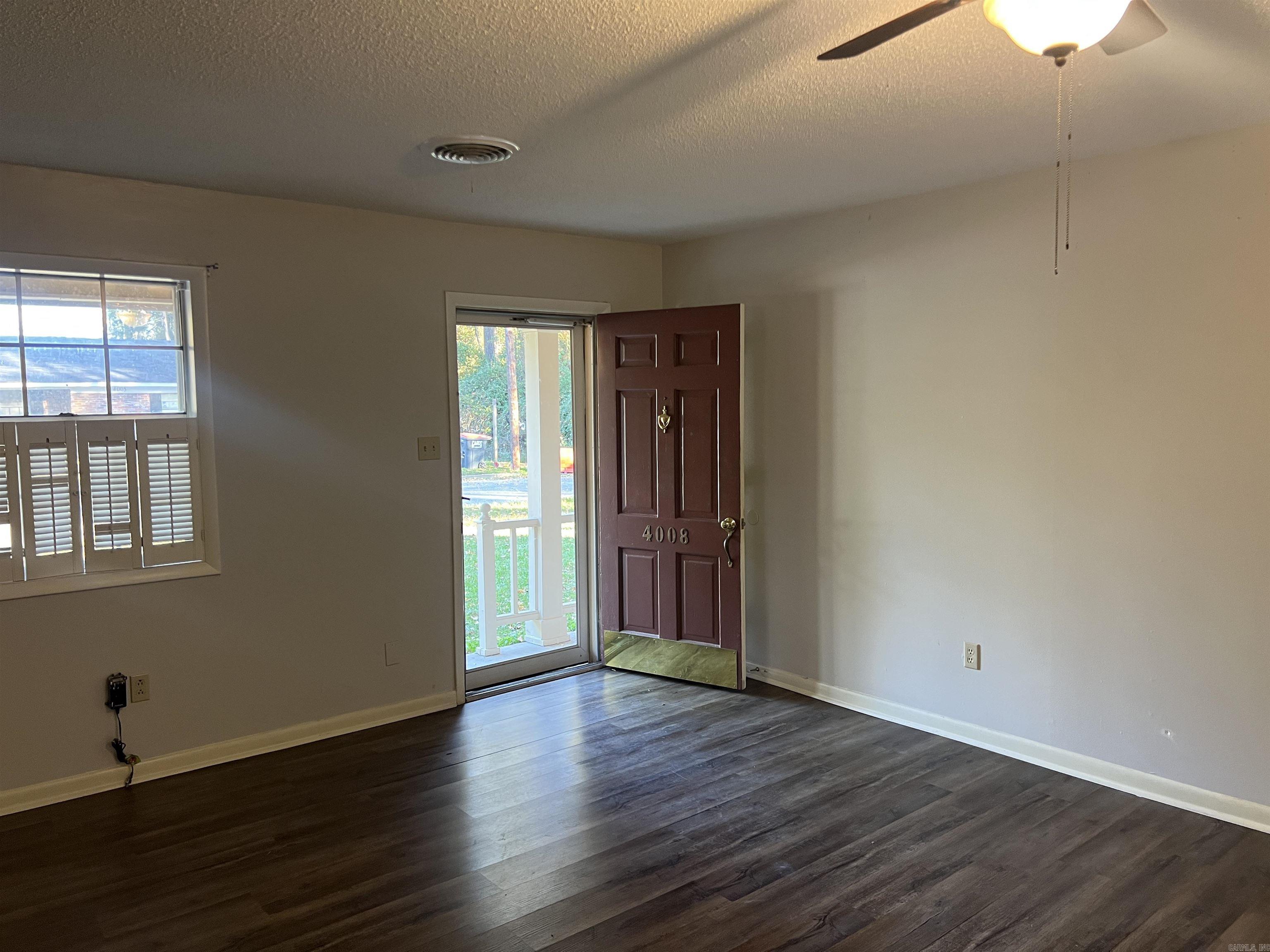 Sherwood Forest - Residential