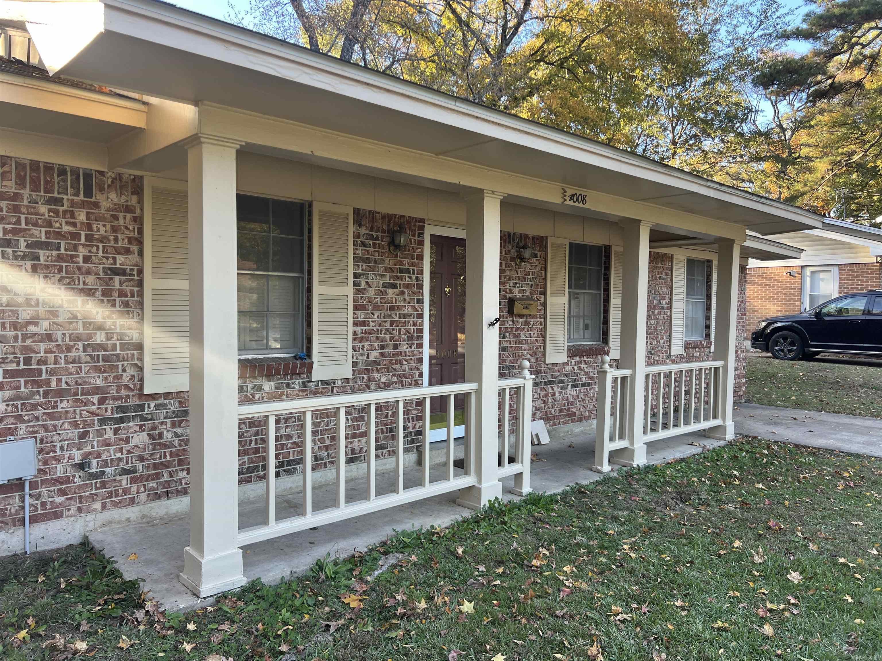 Sherwood Forest - Residential