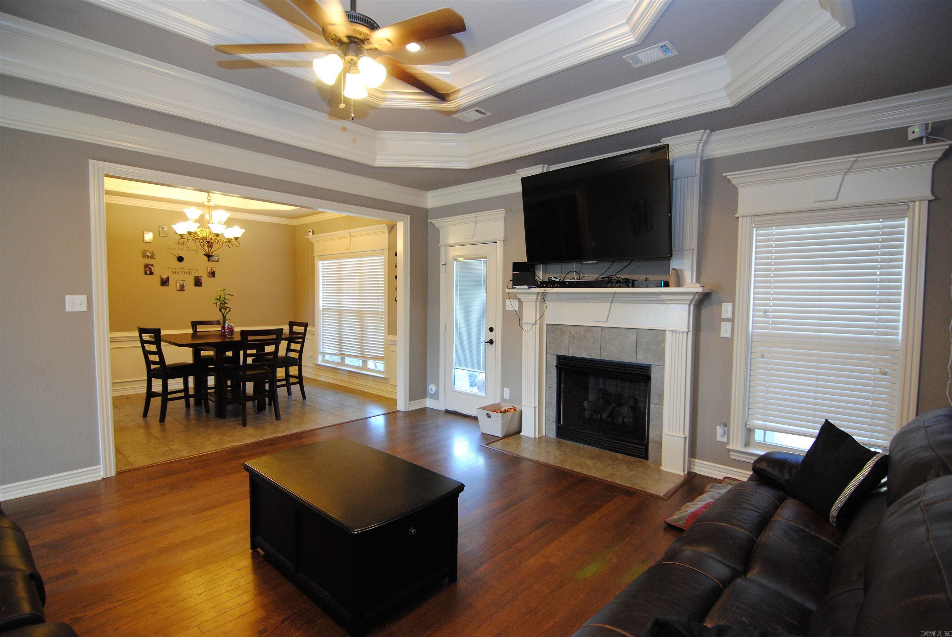 Base Meadows - Residential Lease