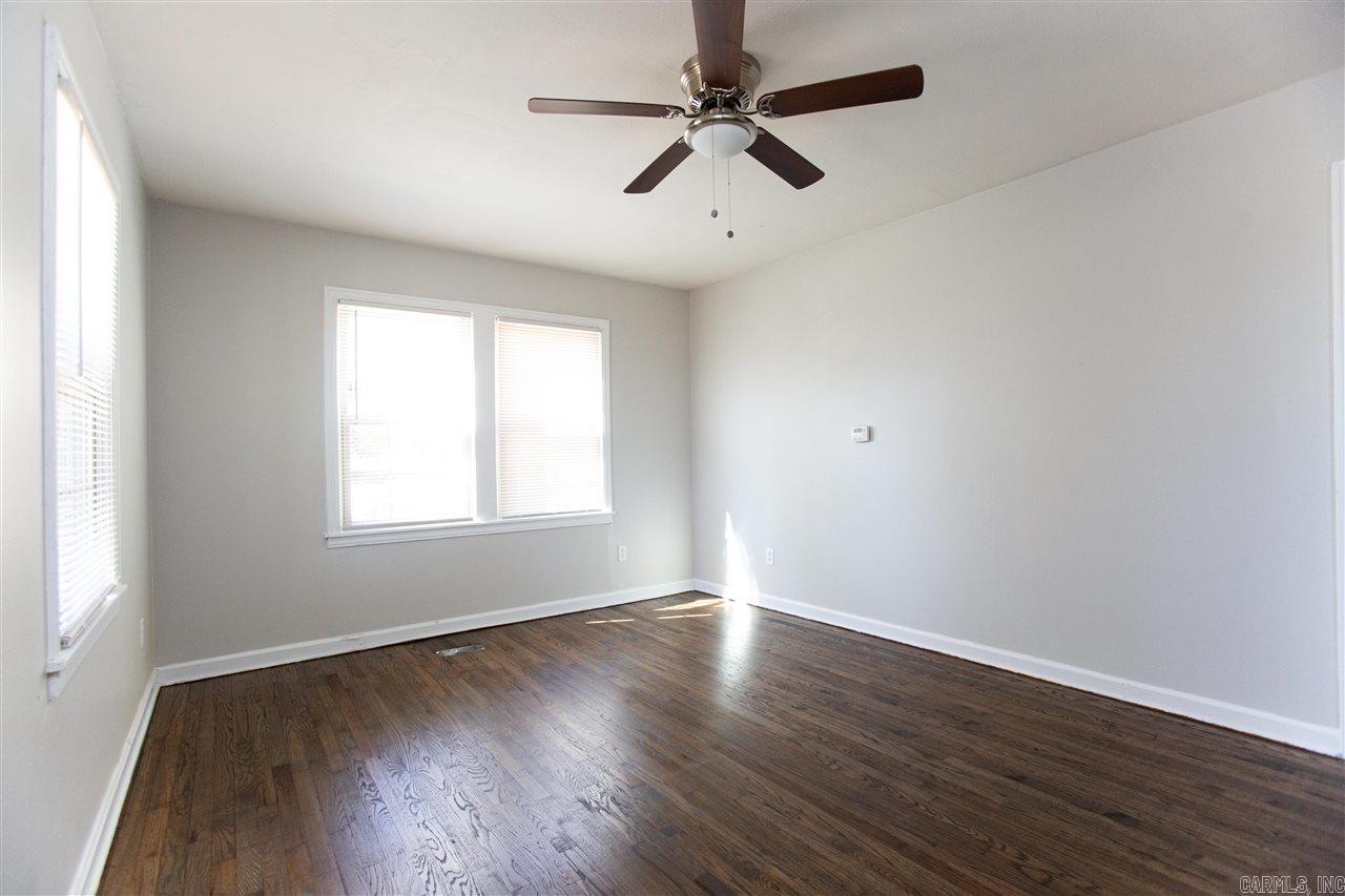 Longview - Residential Lease