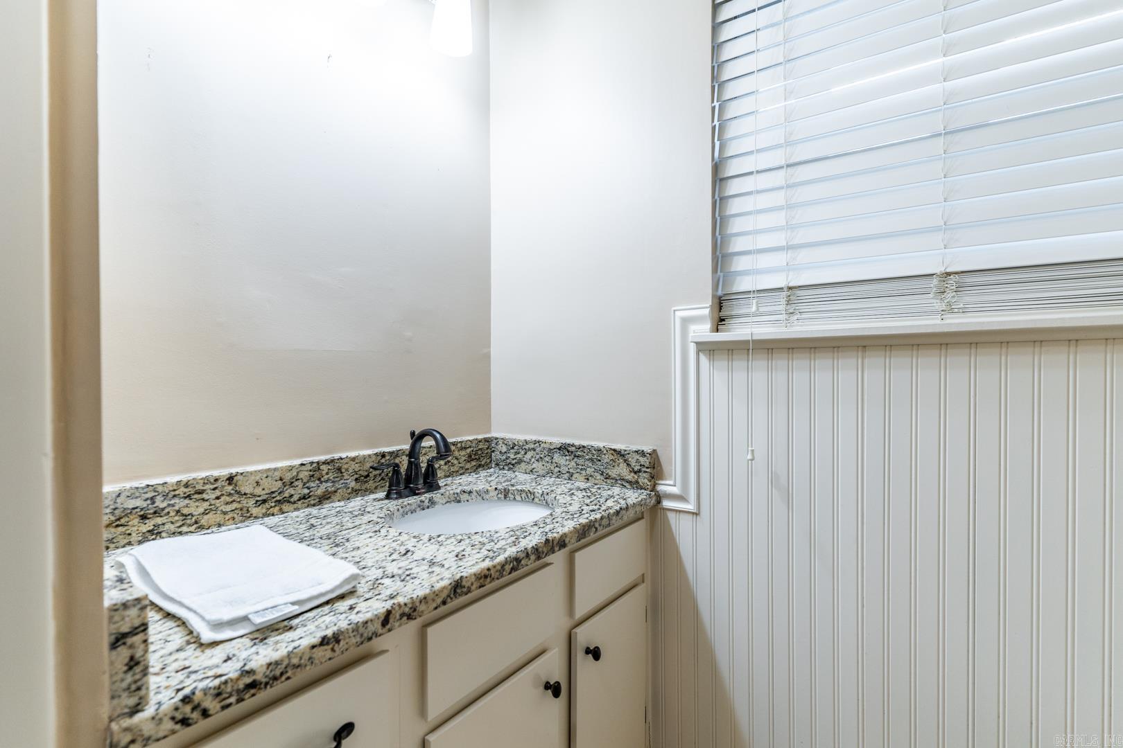 BROOK HOLLOW ADDN - Residential