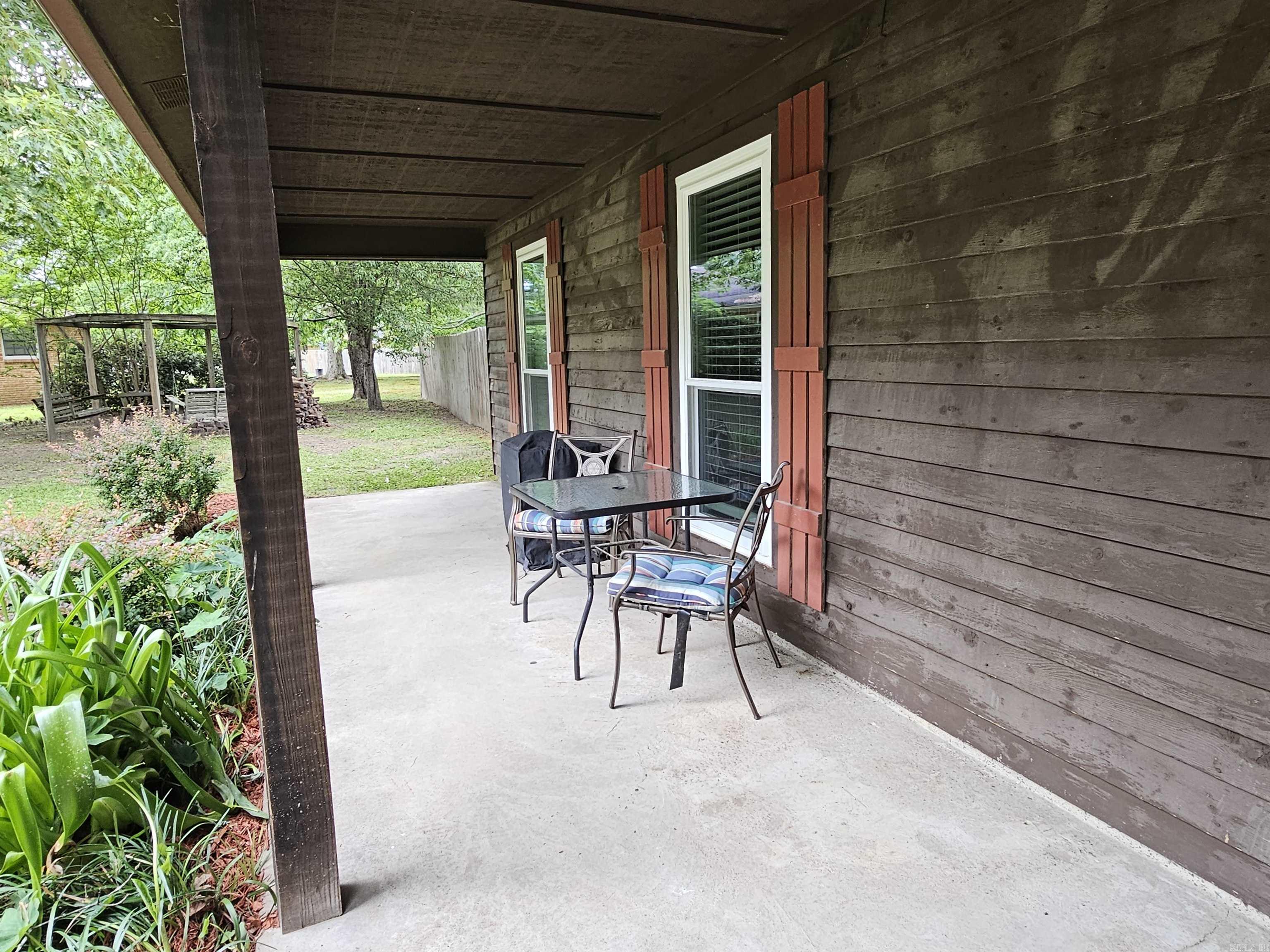 Maple Creek Orchard Lake - Residential