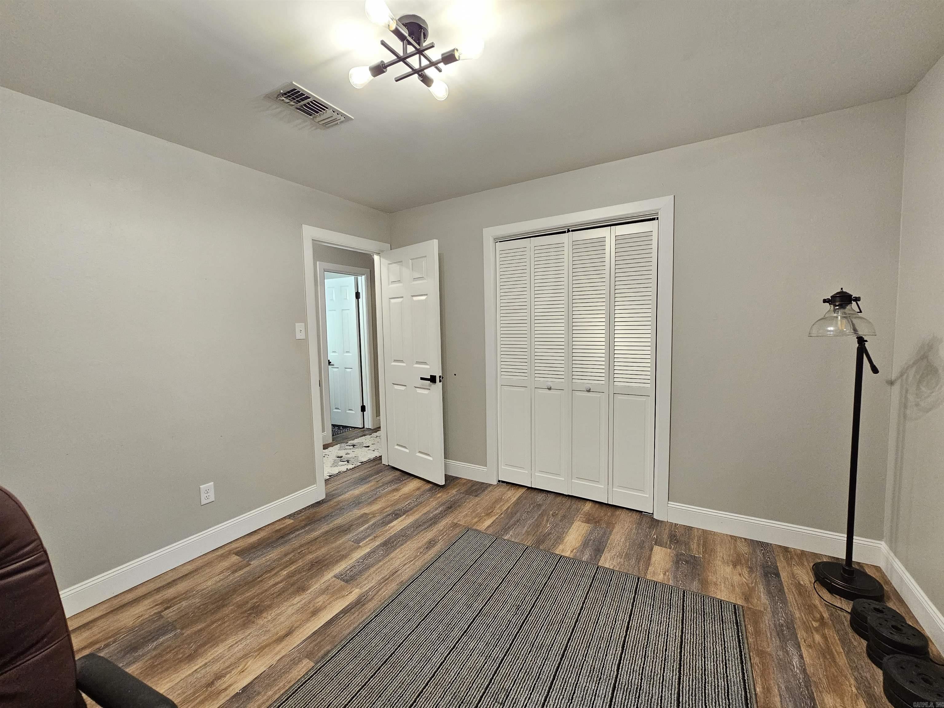 Maple Creek Orchard Lake - Residential