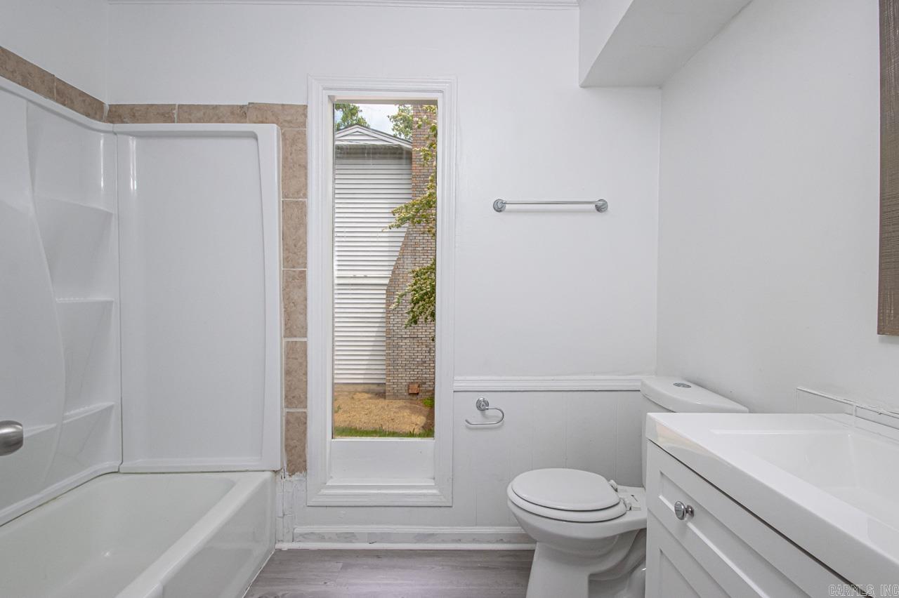 Park Ruby - Residential Income