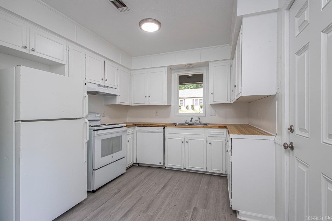 Park Ruby - Residential Income