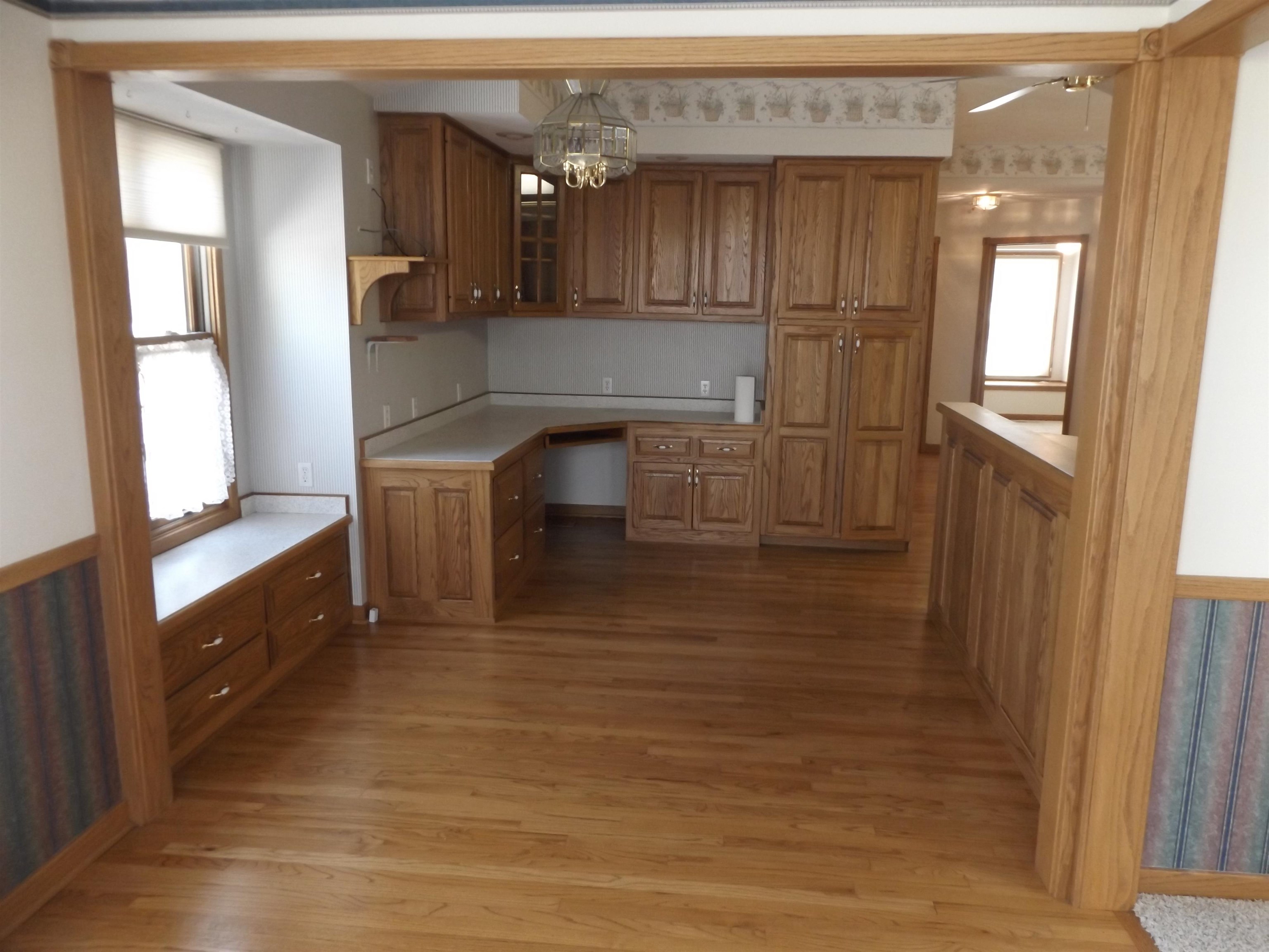 LAKESIDE TERRACE - Residential