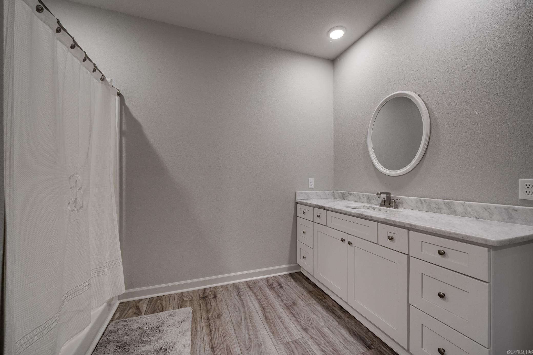 INDIAN SPRINGS - Residential