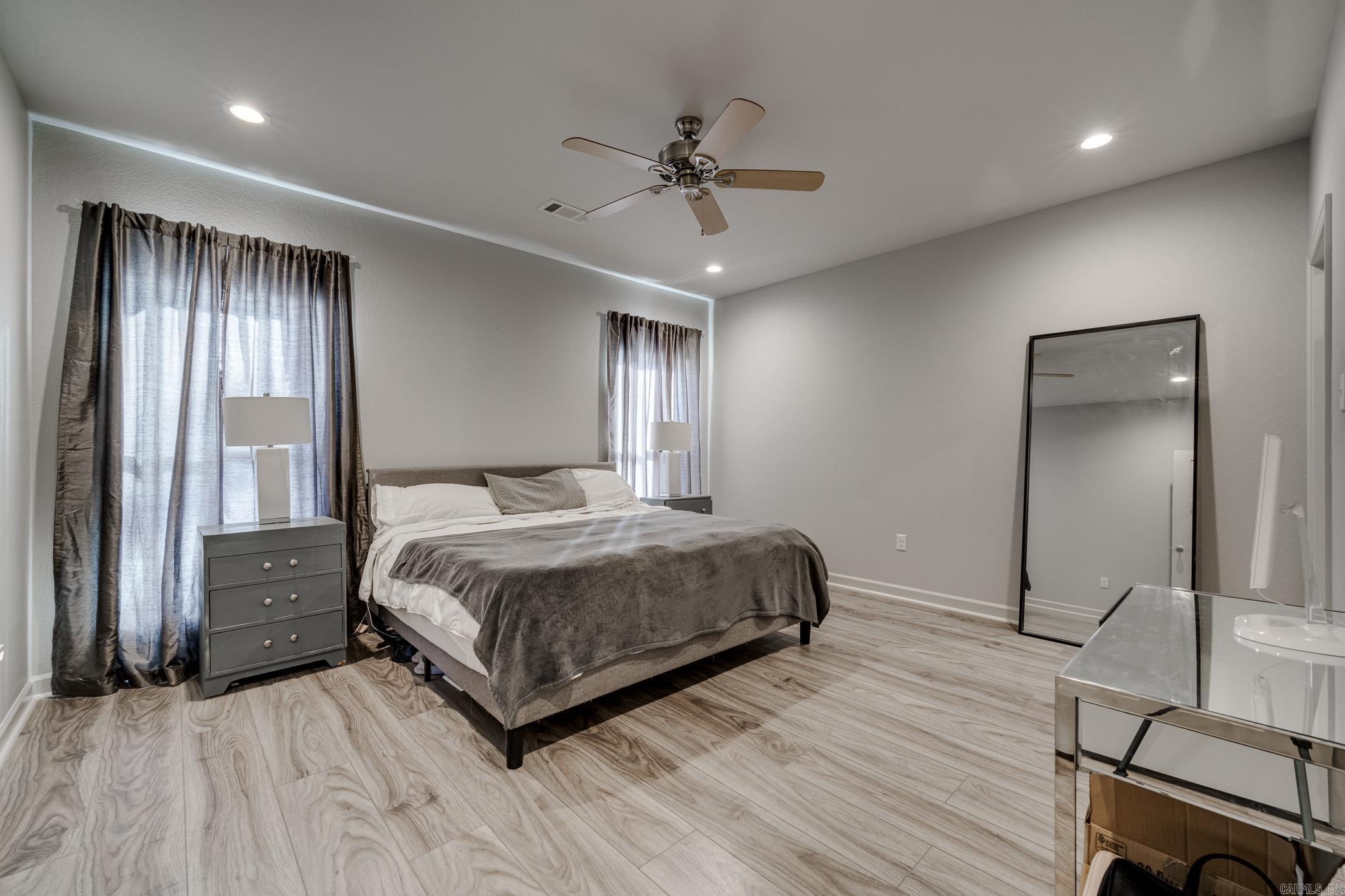 INDIAN SPRINGS - Residential