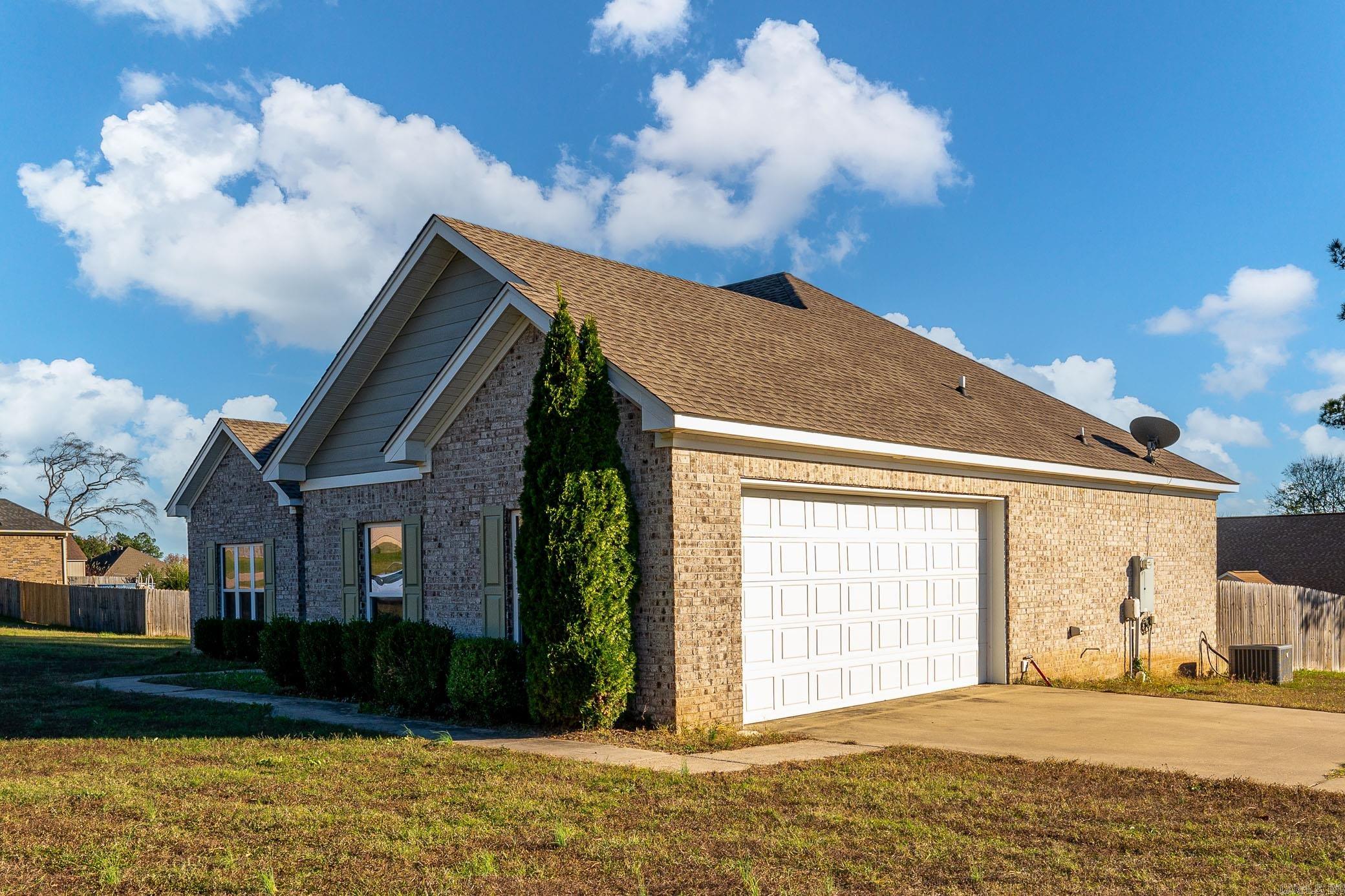 INDIAN SPRINGS - Residential