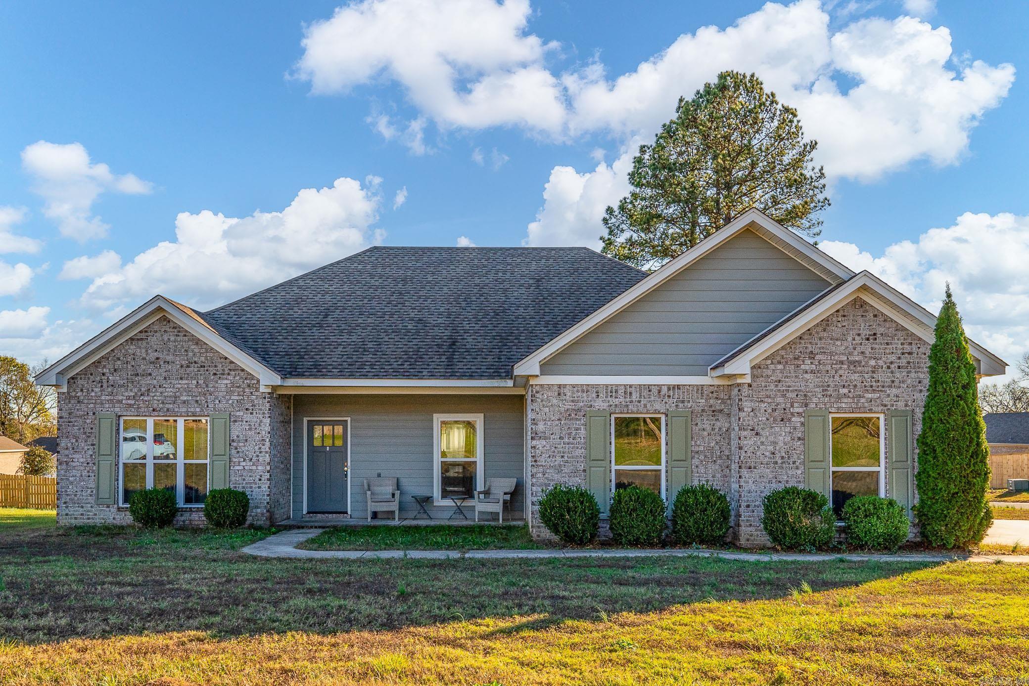 INDIAN SPRINGS - Residential