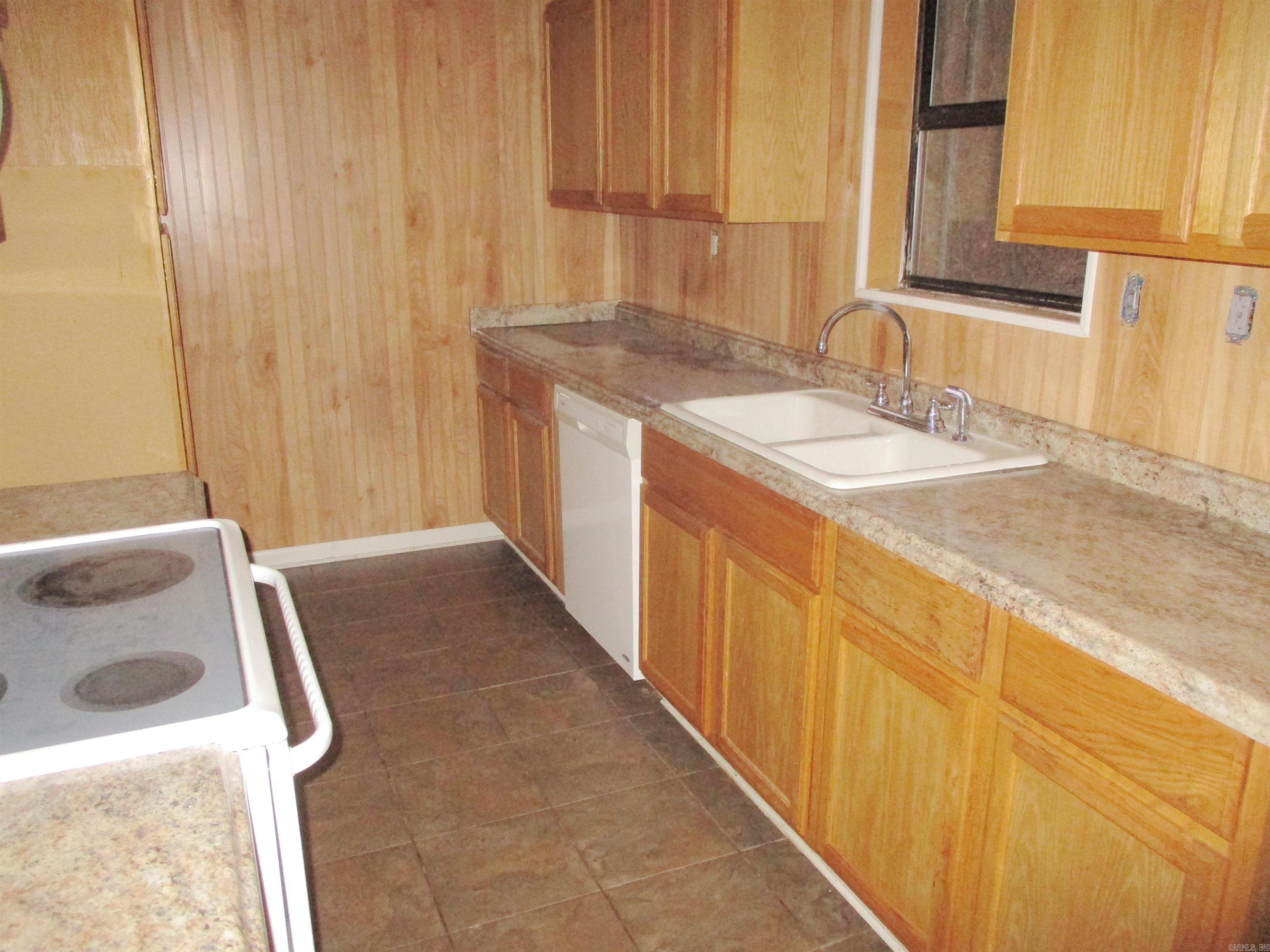 BROOKHILL ESTATES - Residential