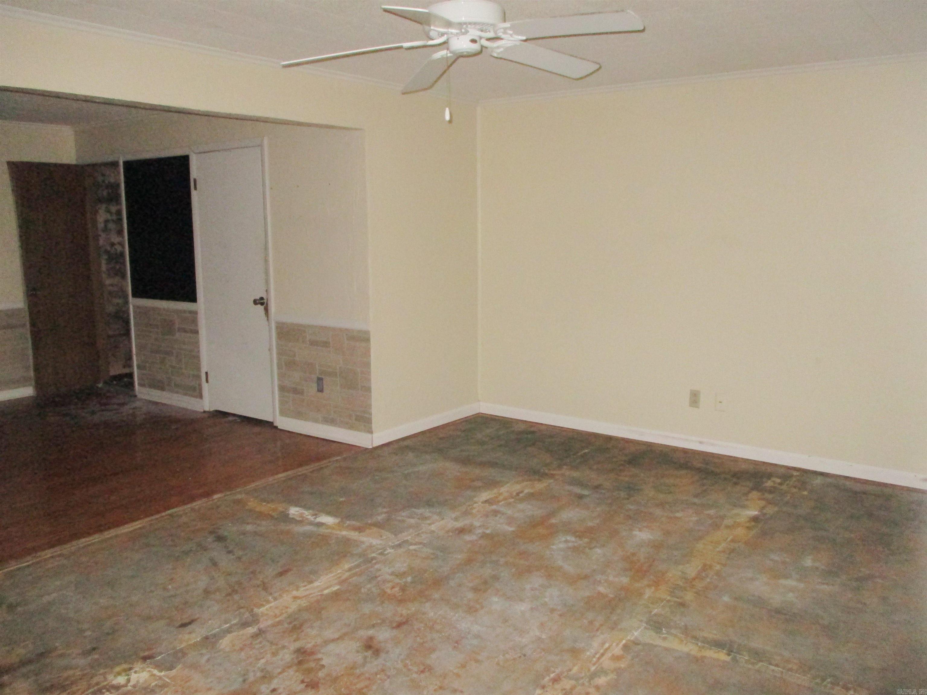 BROOKHILL ESTATES - Residential