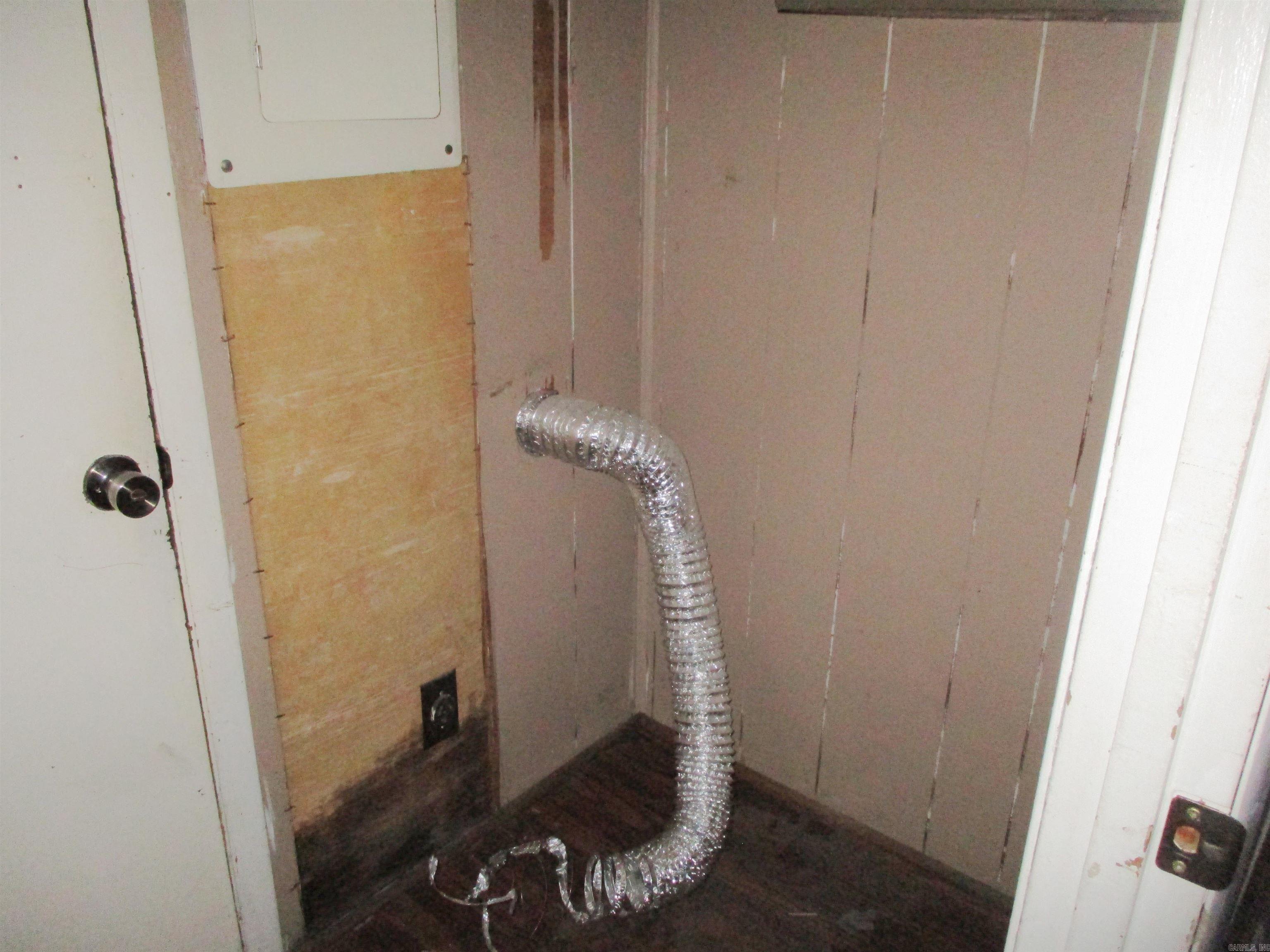 BROOKHILL ESTATES - Residential