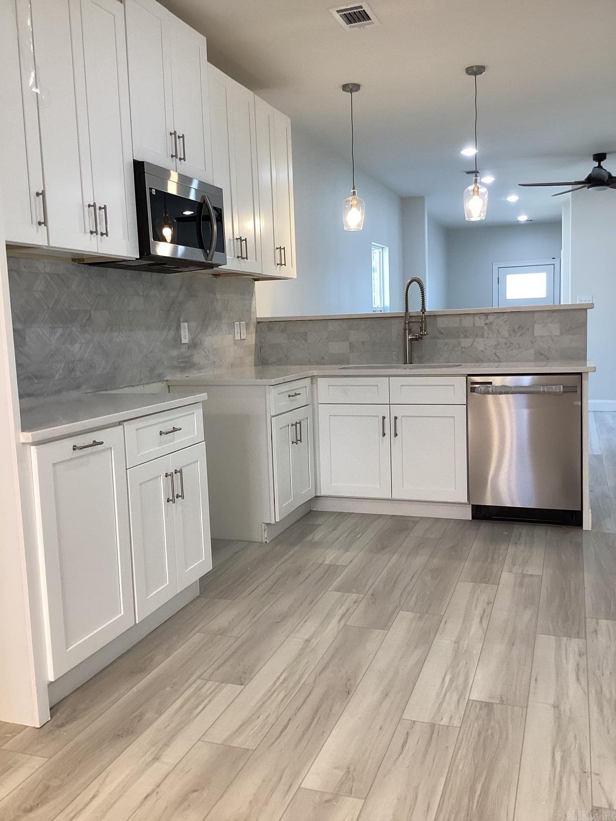 OT HICKS & REYNOLDS - Residential