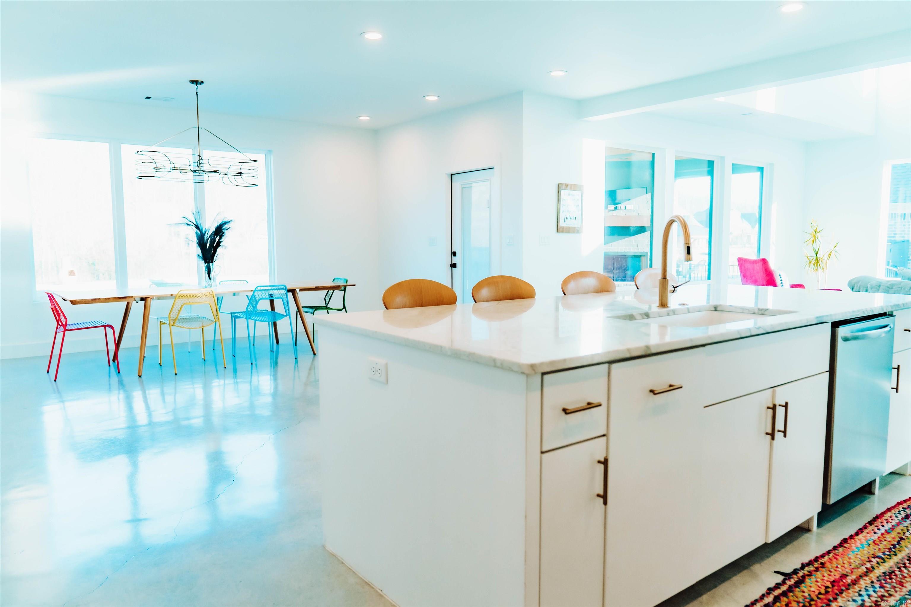 HURRICANE LAKE EST - Residential